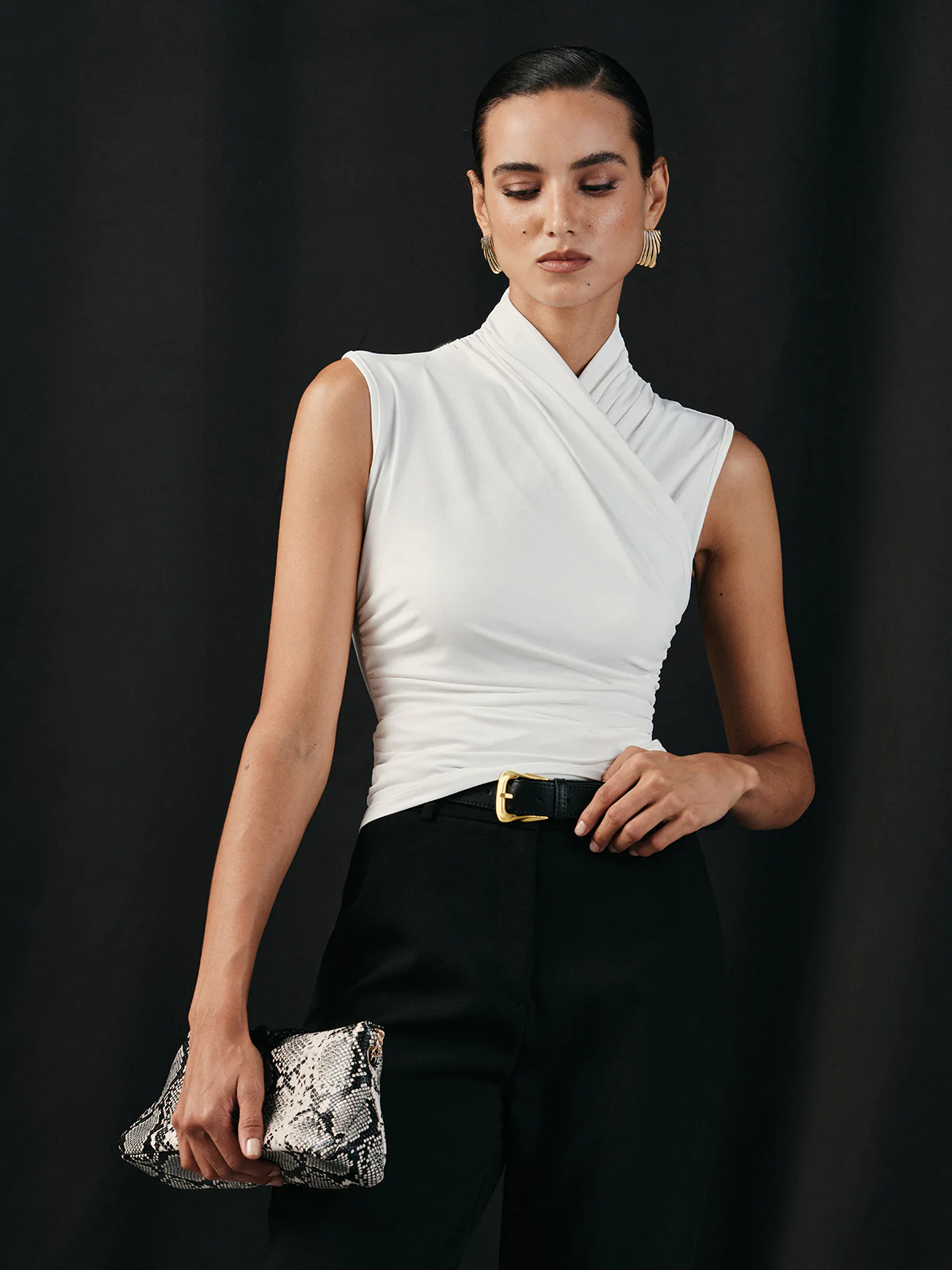 Cross Neck Ruched Fitted Tank Top - Image 2