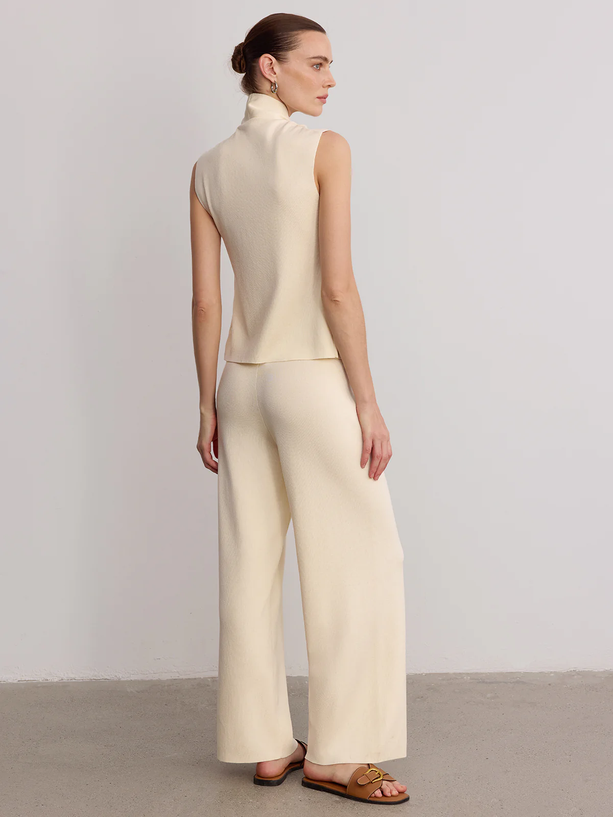Cross Neck Sleeveless Top & Pants Set - Image 7