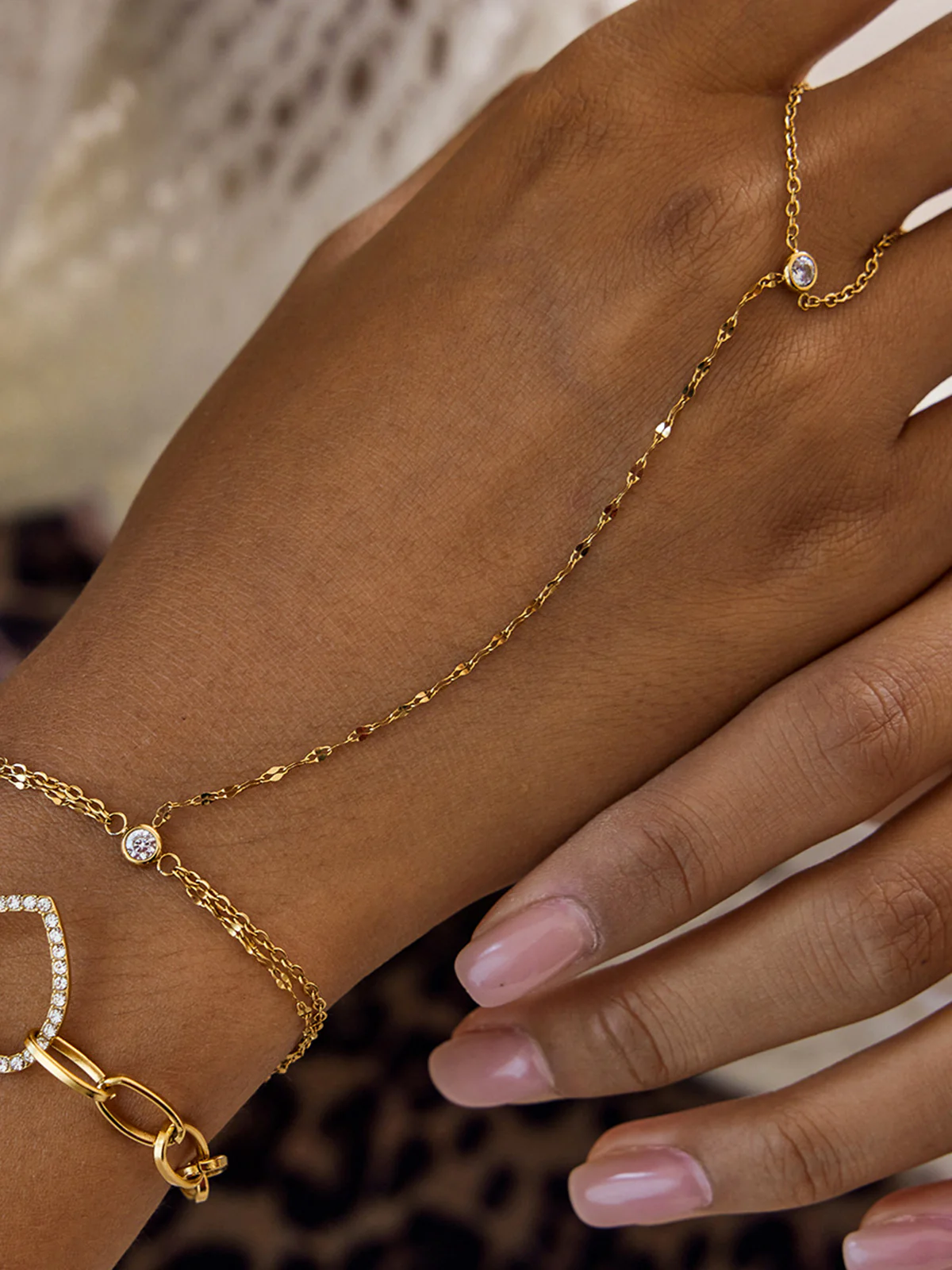 Crystal Detail Chain Finger Bracelet - Image 3