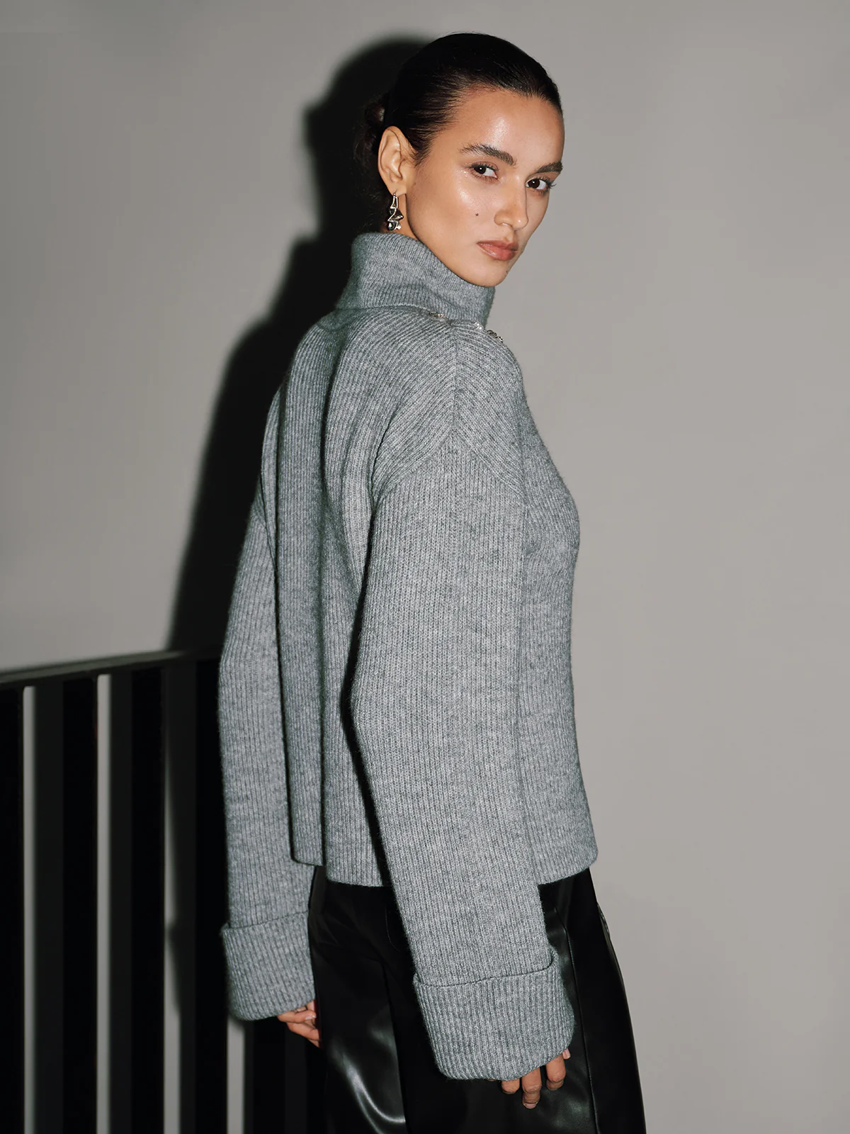 Crystal-Embellished Cut-Out Turtleneck Sweater - Image 6