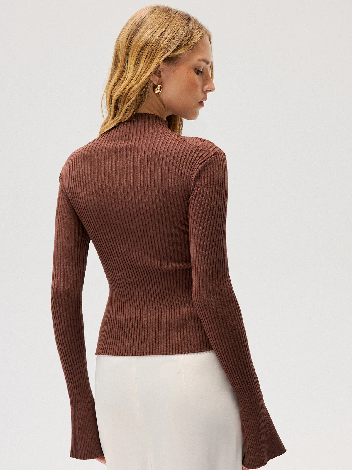 Cut-Out Rib-Knit Mock Neck Top - Image 4