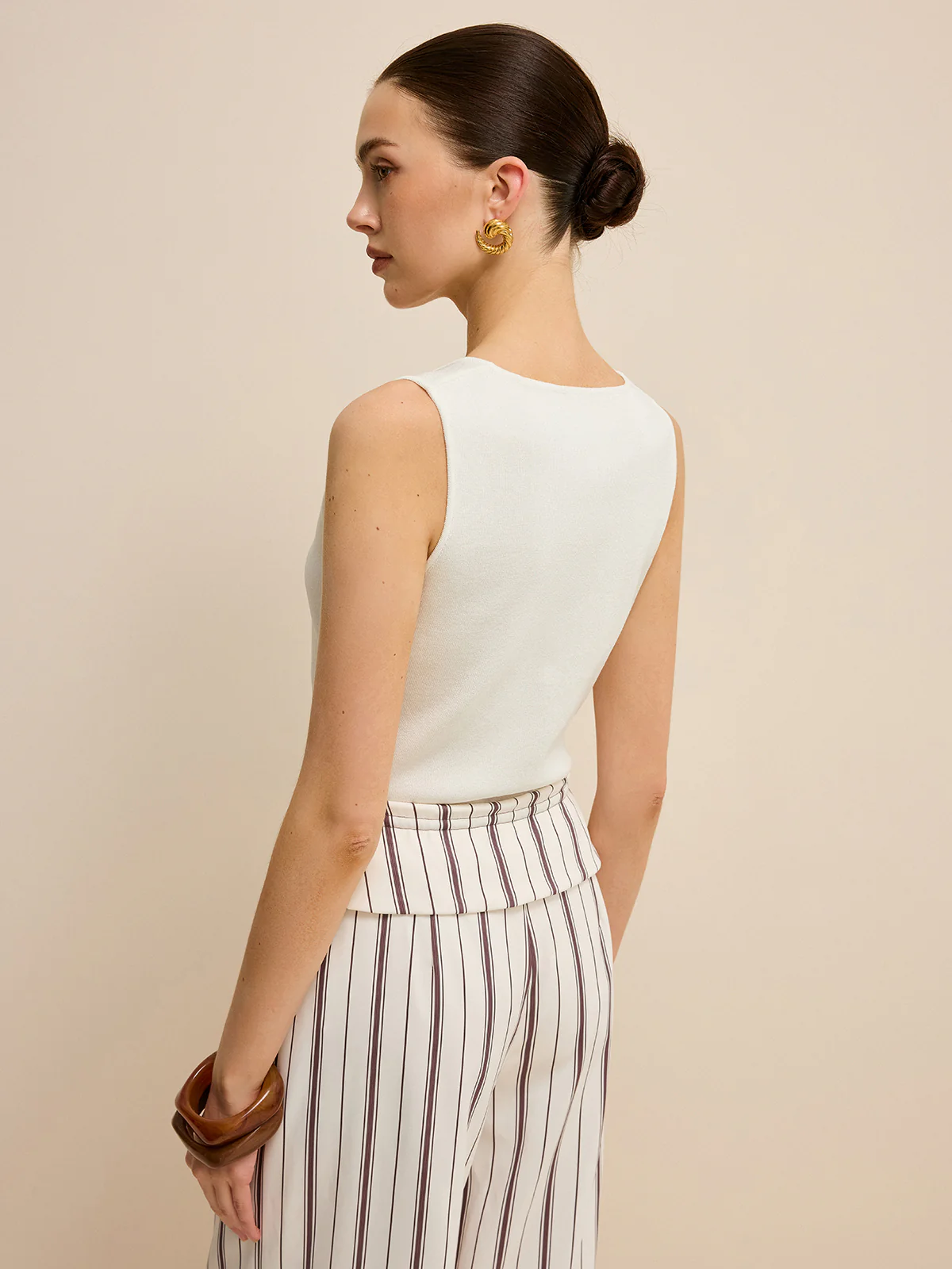 Cut-Out Tank Top - Image 6
