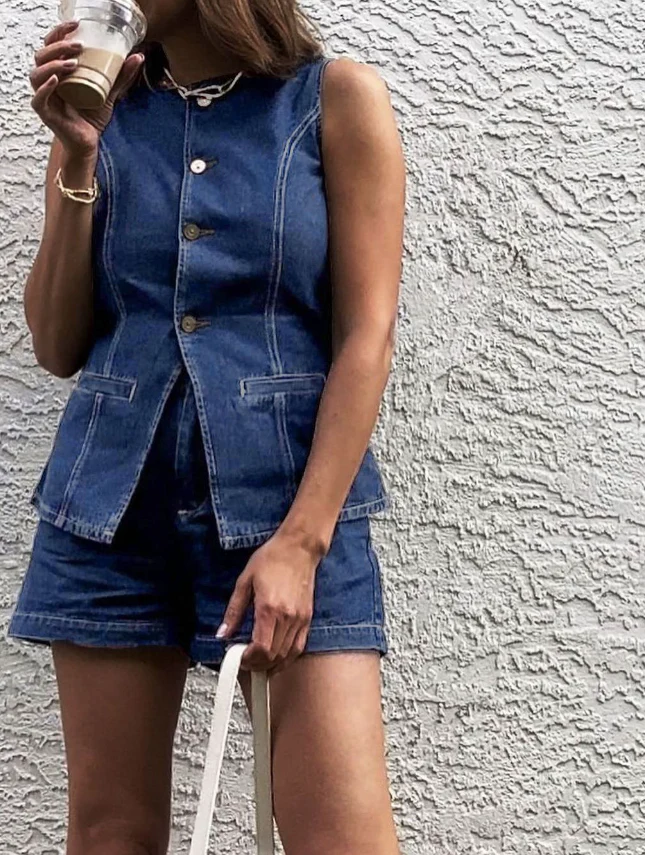 Denim Peplum Vest With Shorts Set - Image 2