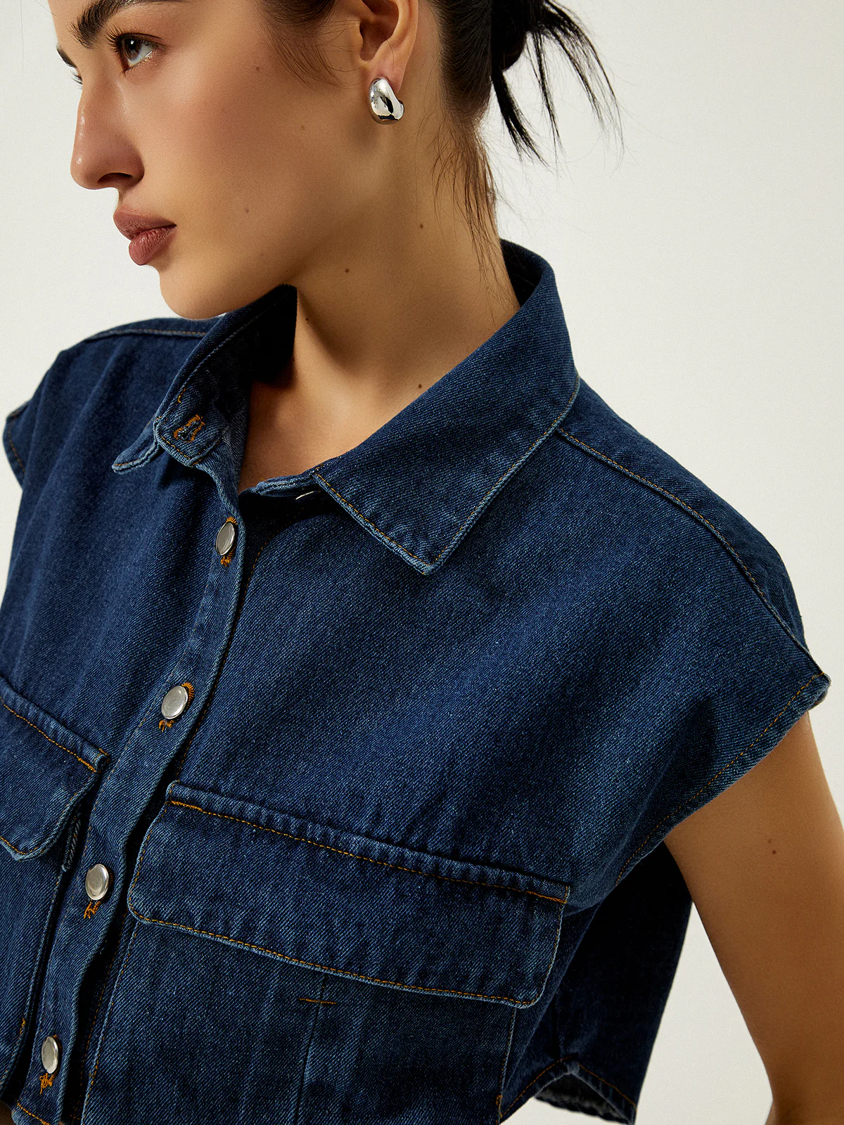 Denim Pockets Turn Down Collar Vest - Image 4