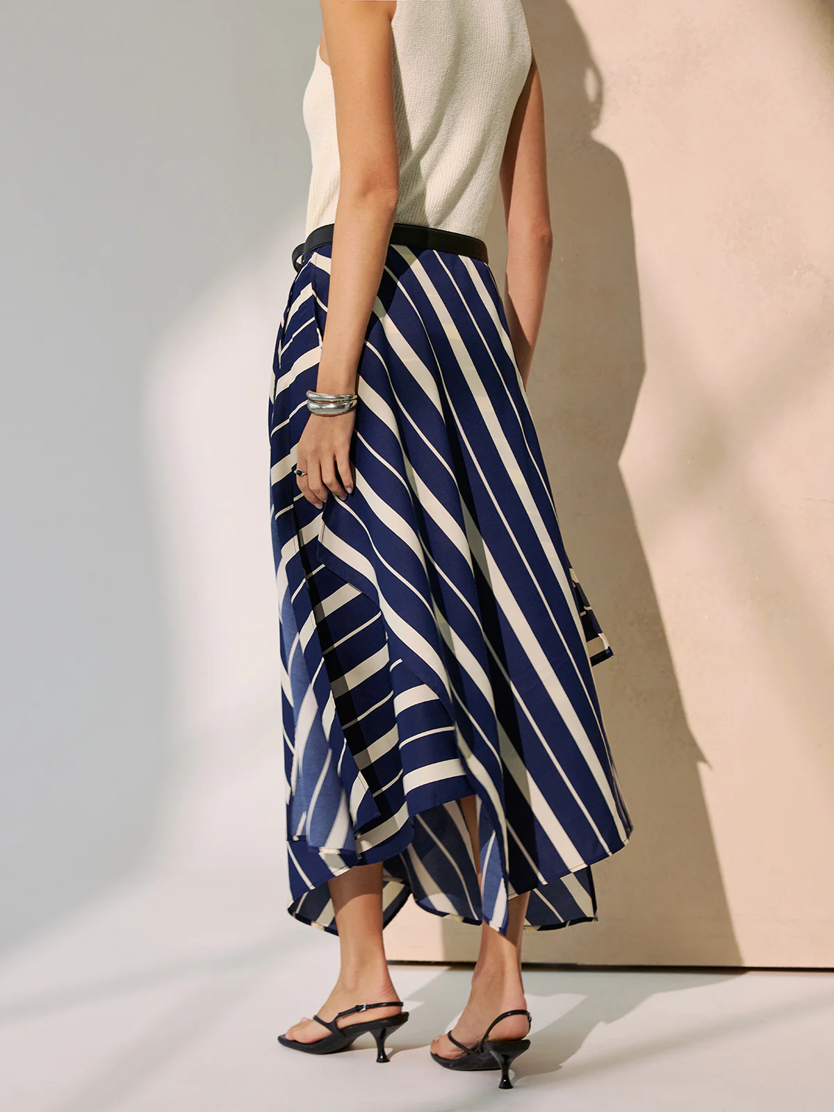 Diagonal Stripe Asymmetric Midi Skirt without Belt - Image 6