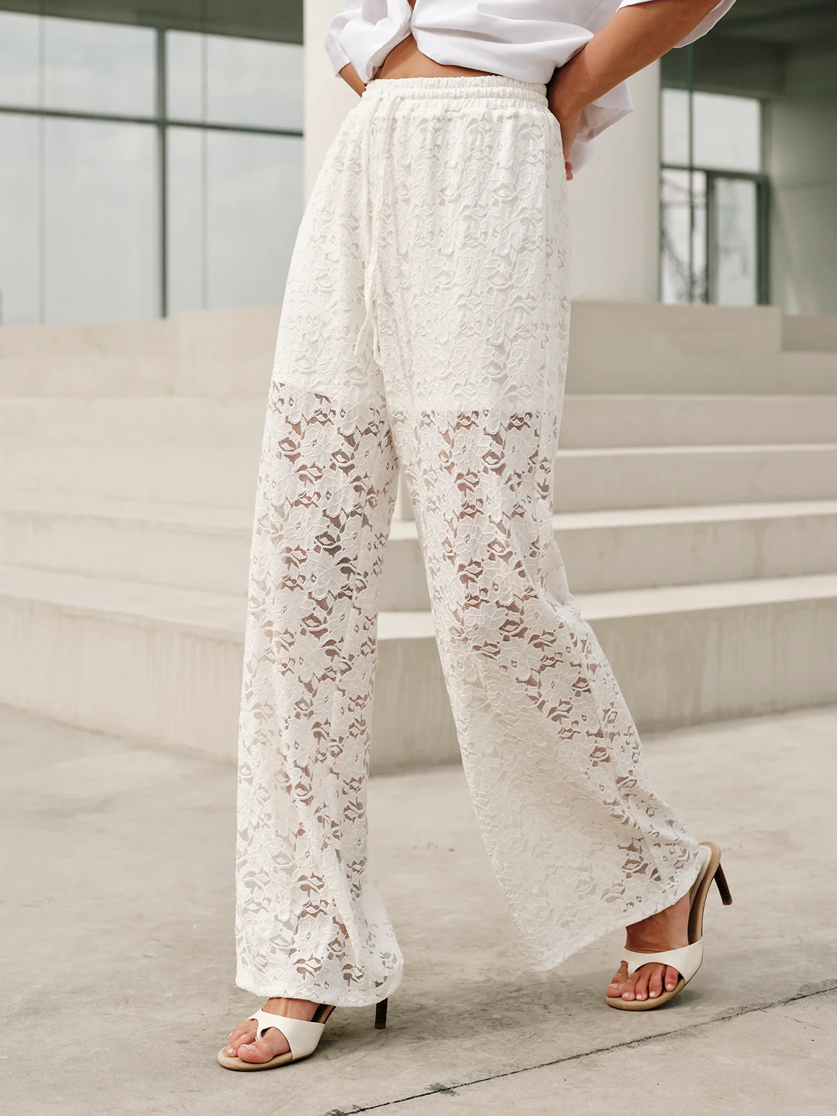 Drawstring Mid-Waist Lace Pant - Image 2