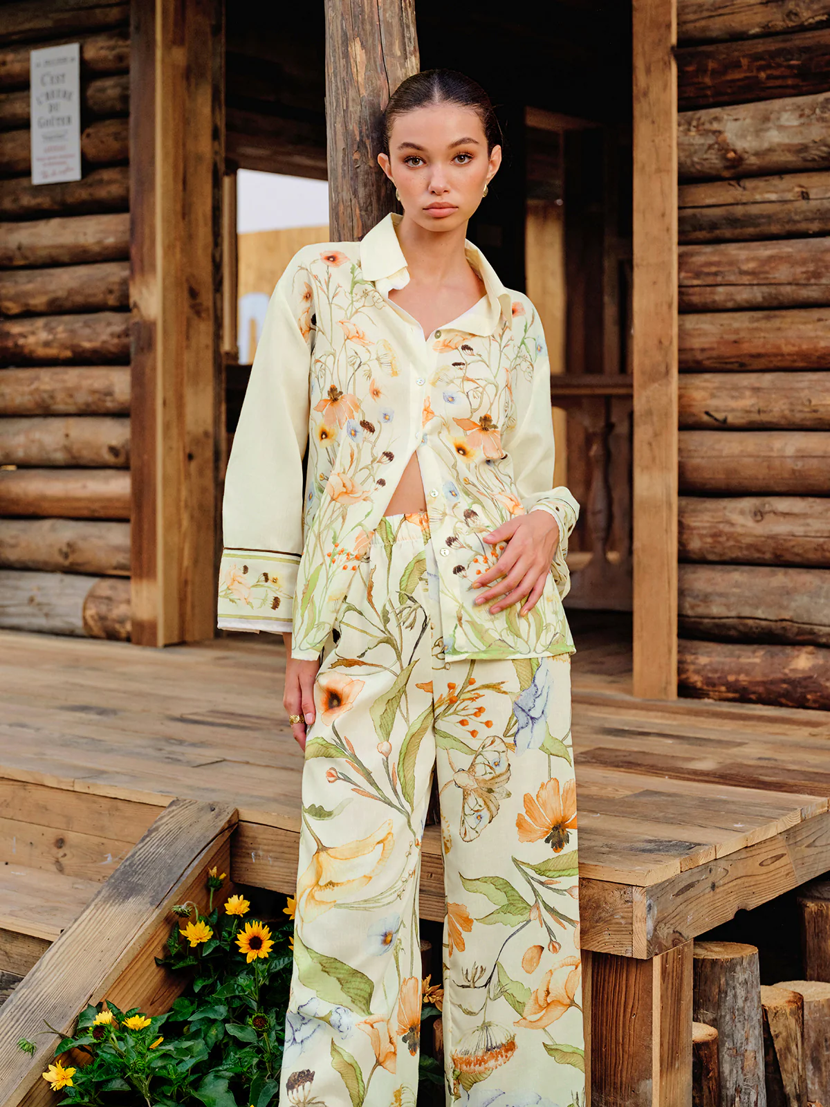 Elastic Waist Mid-Waist Floral Pants - Image 3