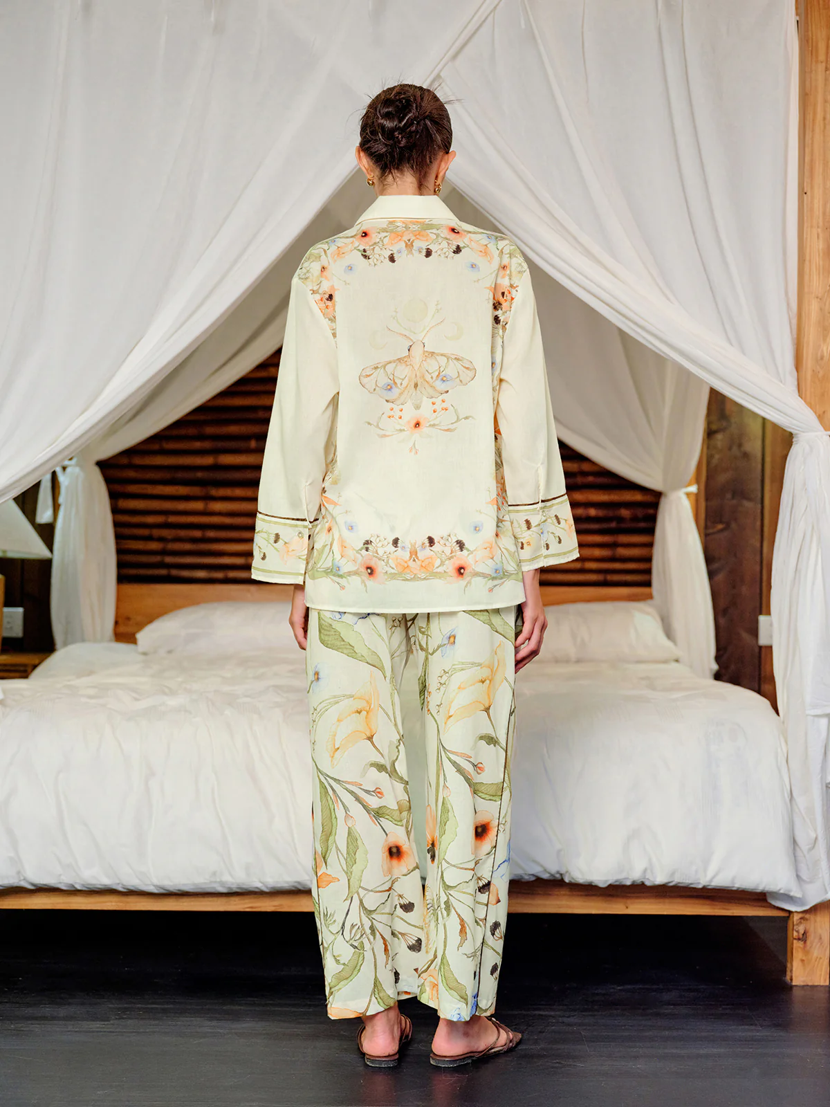 Elastic Waist Mid-Waist Floral Pants - Image 6