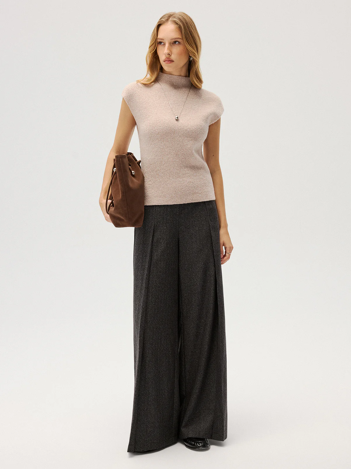 Elastic Waist Pleated Wide Leg Pants - Image 2
