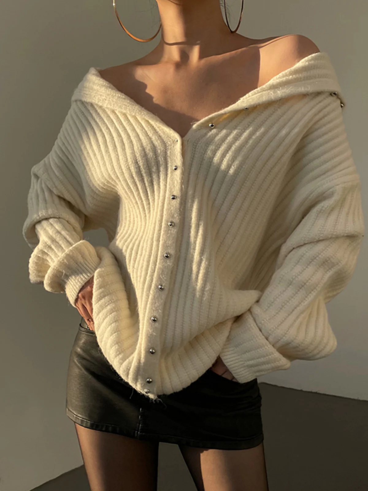Elegant Button Cardigan - Image 3
