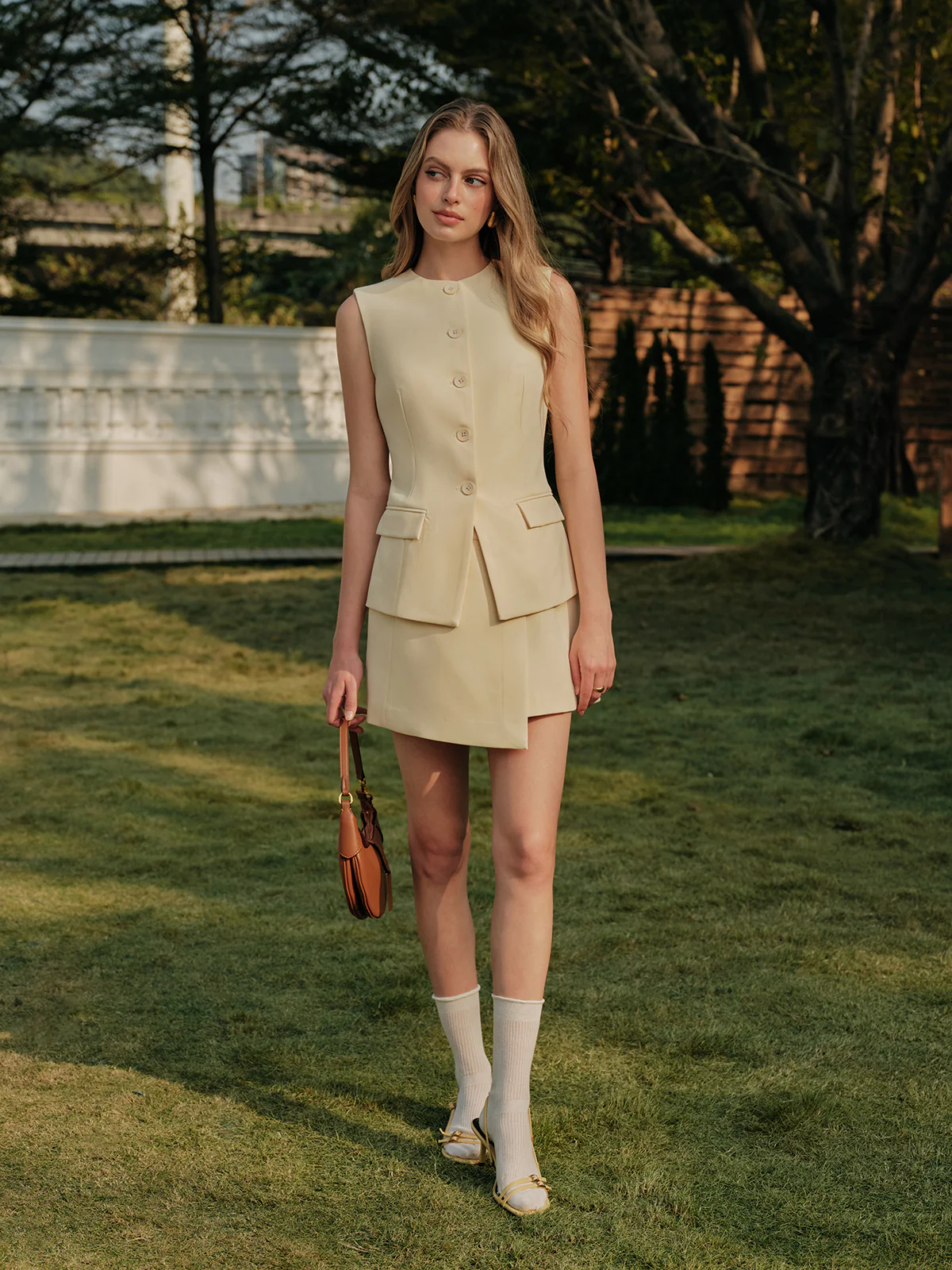 Elegant Button Split Vest - Image 2