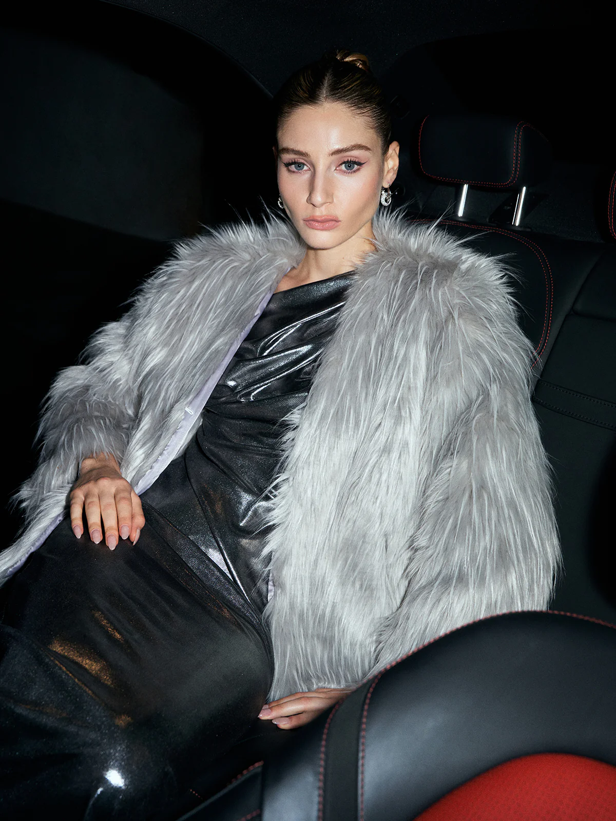 Elegant Faux Fur Coat - Image 6