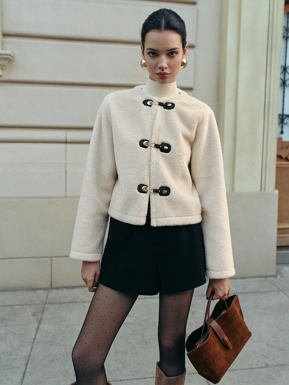 Elegant Faux Fur Short Coat - Image 7