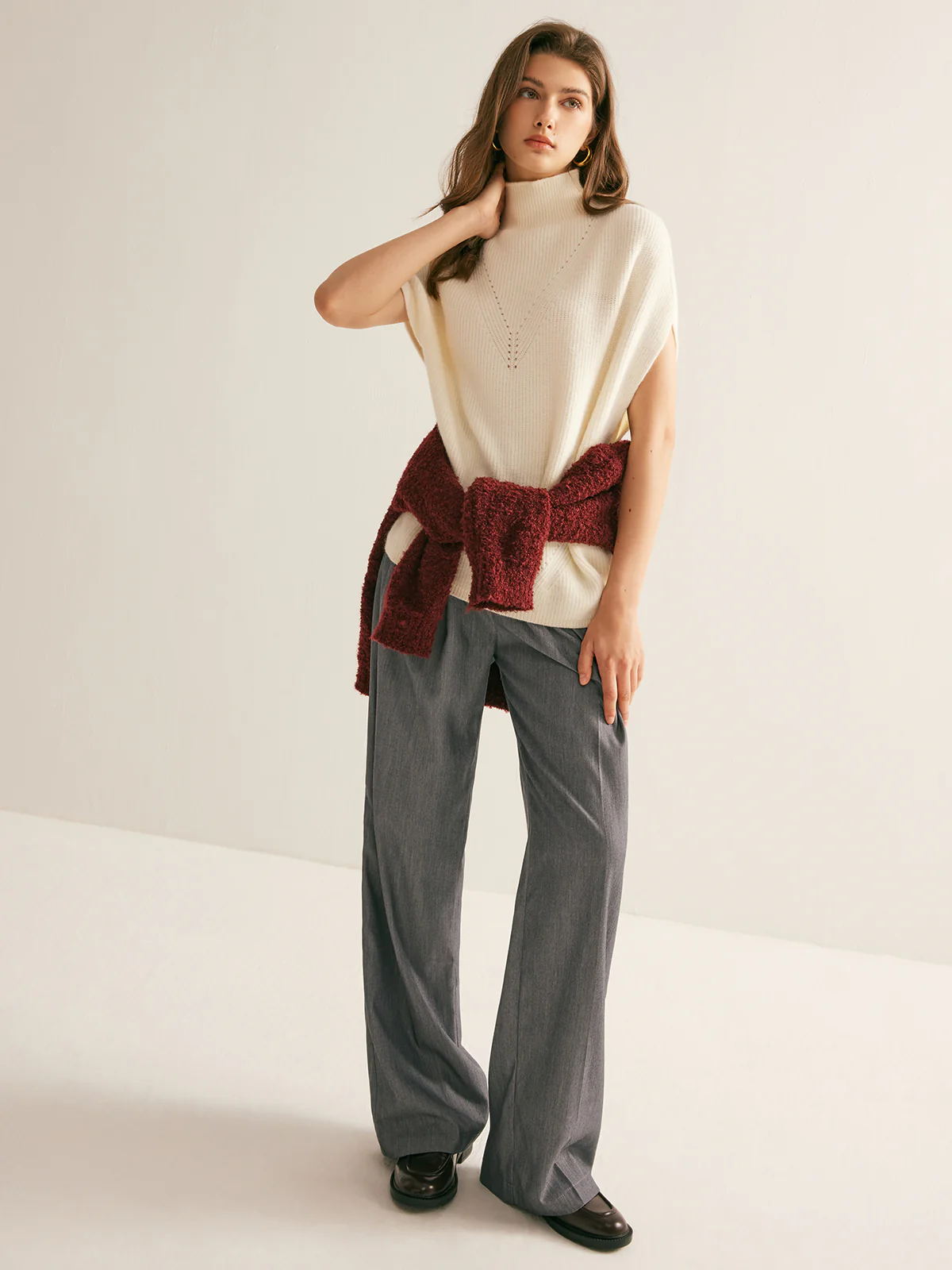 Elegant Mock Neck Sweater Vest - Image 3