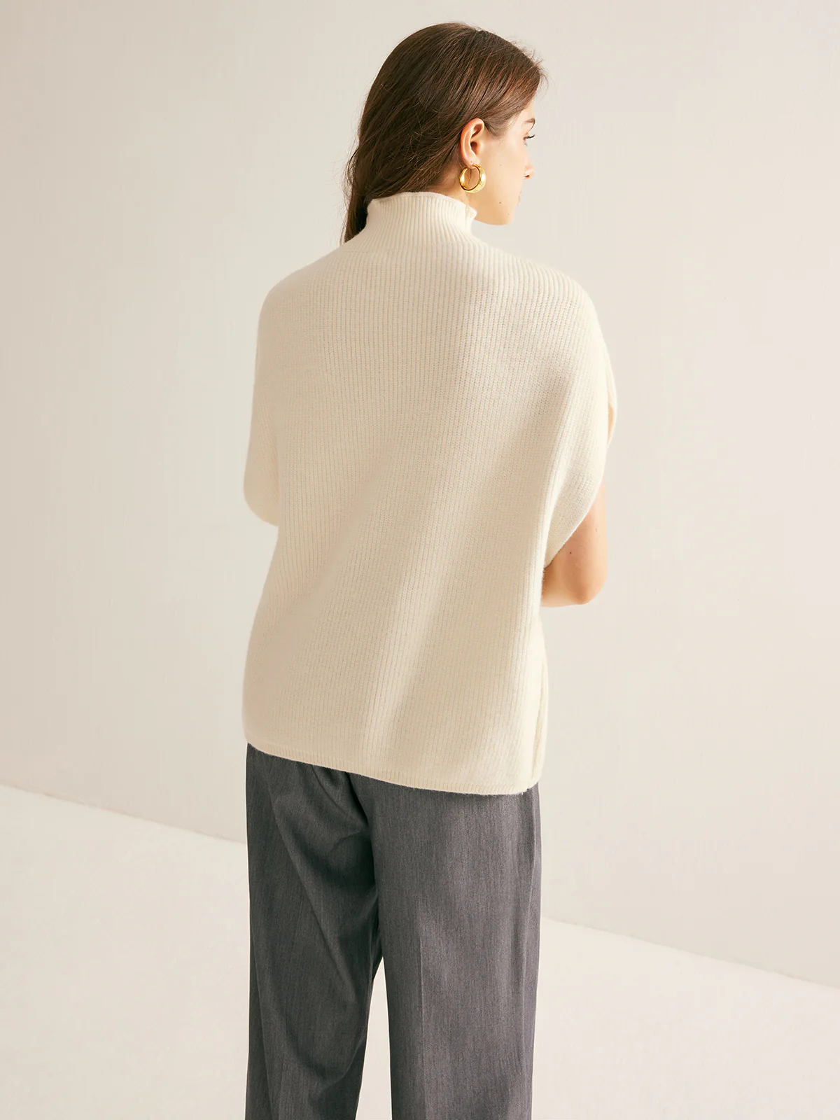 Elegant Mock Neck Sweater Vest - Image 6