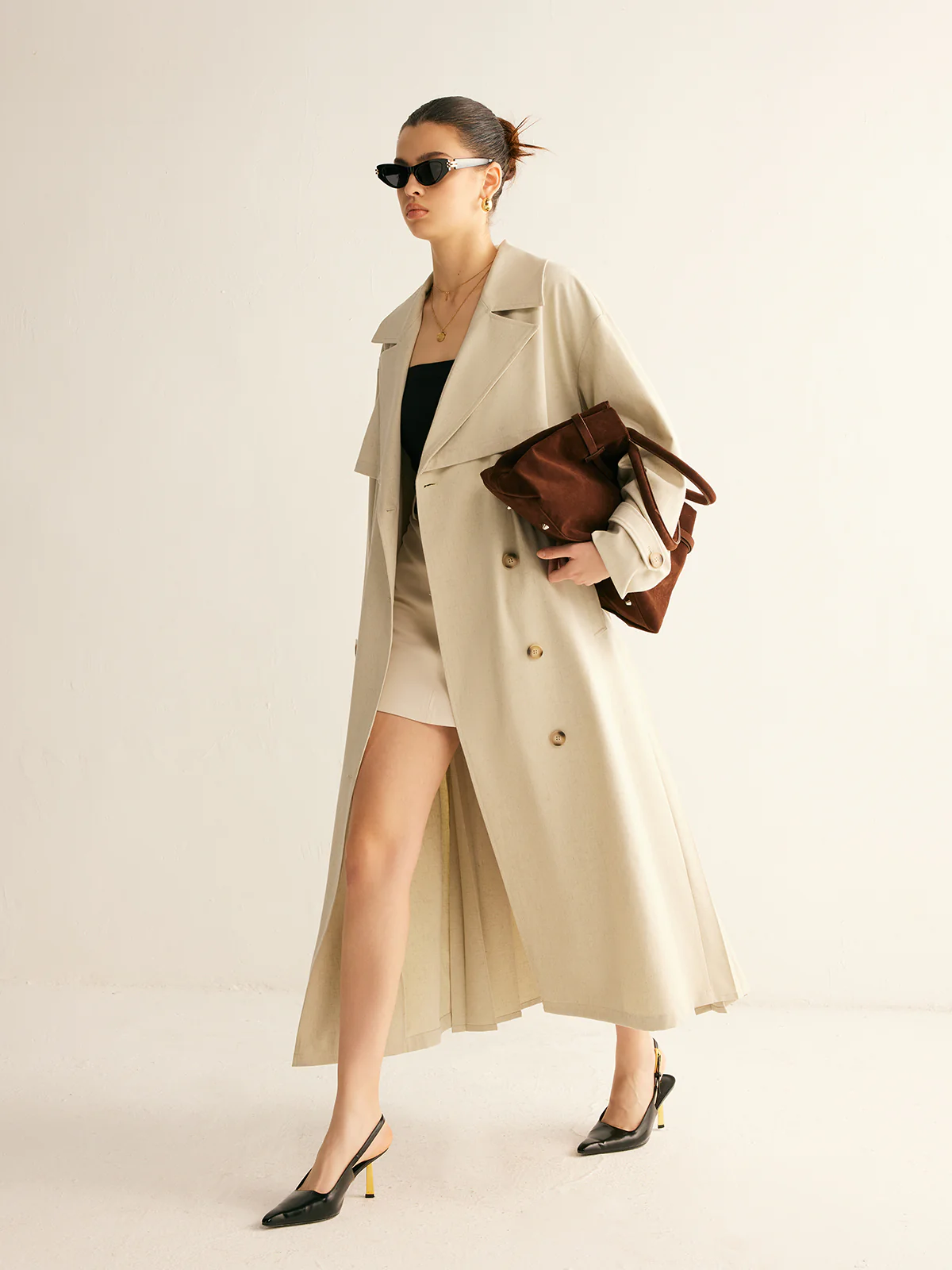 Elegant Pleated Trench Coat With Belt - Image 2