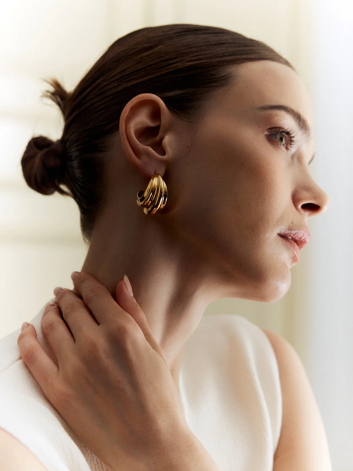 Elegant Snail Style Earrings - Image 3