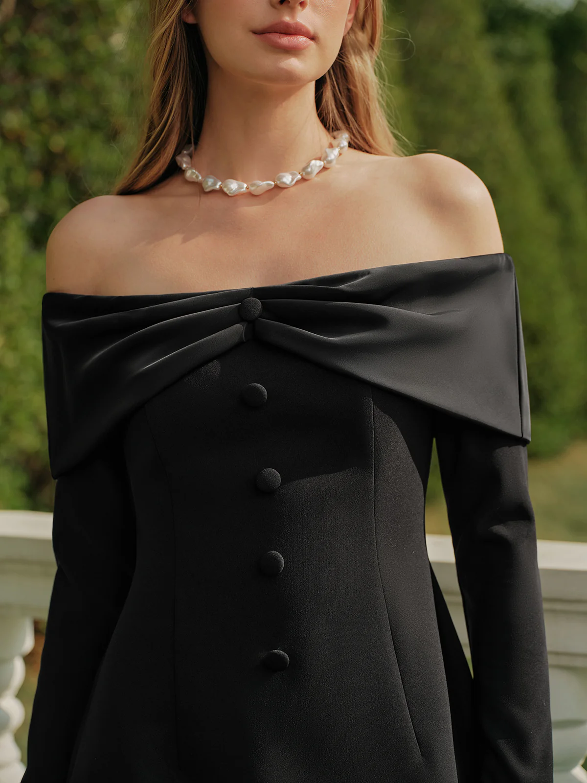 Elegant Straight Neck Zipper Short Dress - Image 3