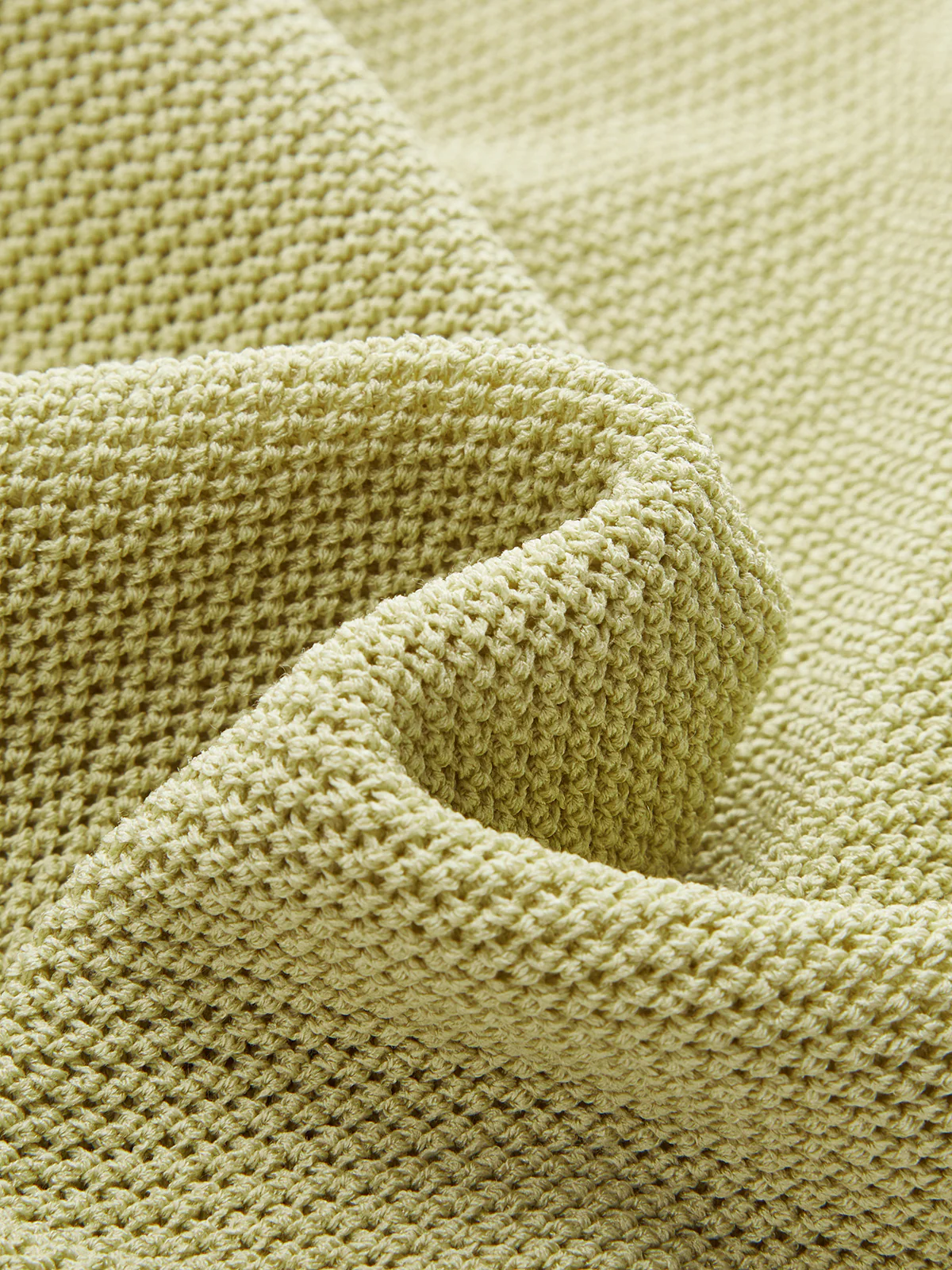 Embossed Button Sleeveless Knit Vest - Image 4