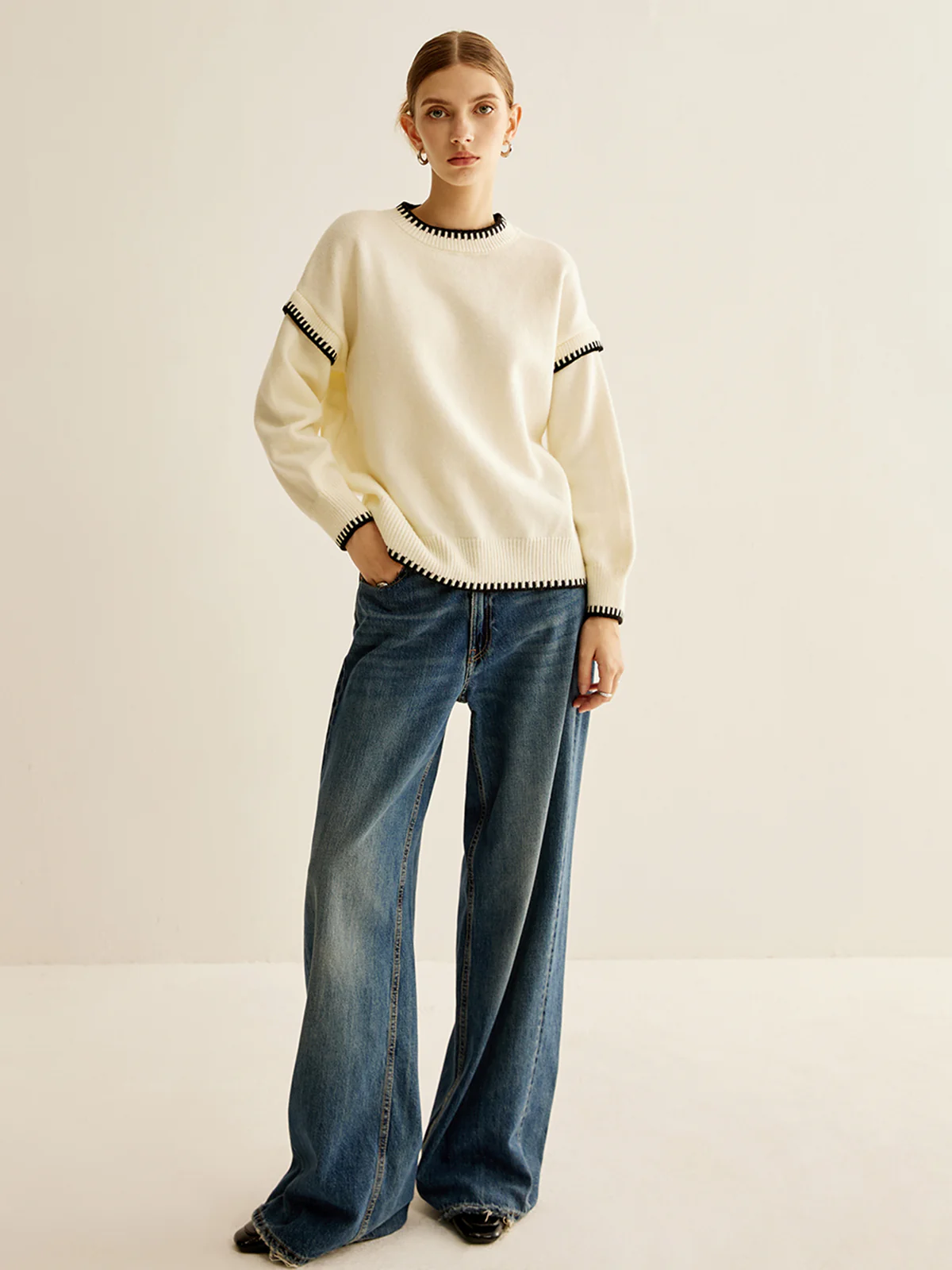Embroidered Trim Pullover Sweater - Image 3
