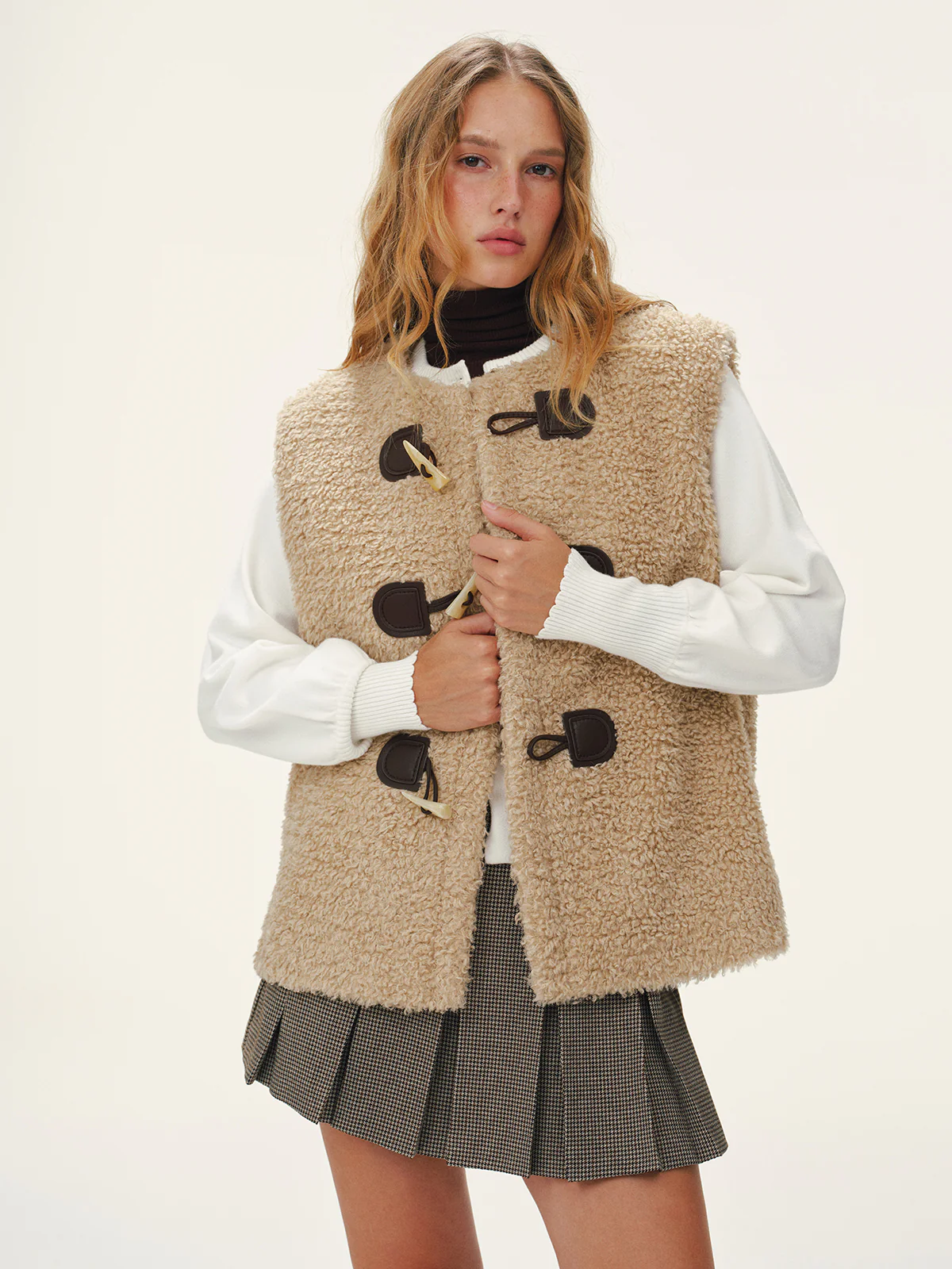 Faux Leather Buckle Fleece Sleeveless Vest - Image 2