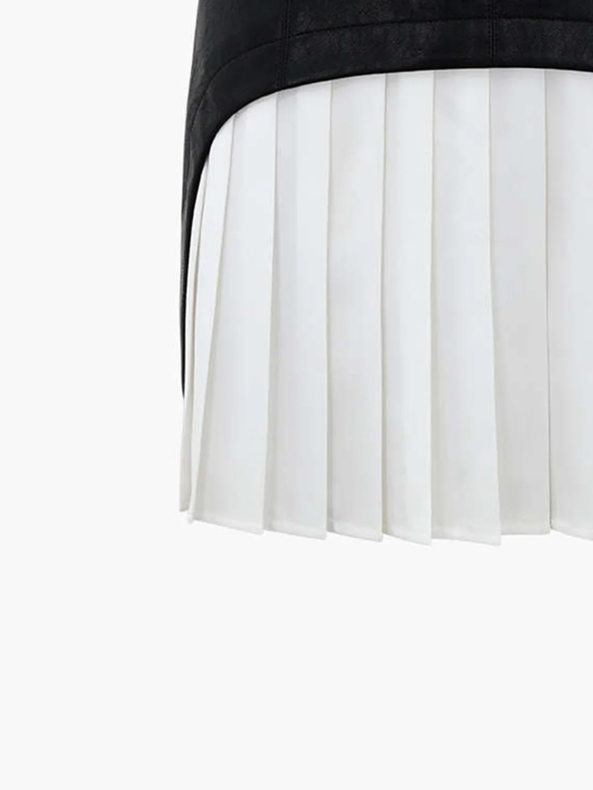 Faux Leather Patchwork Pleated Mini Skirt - Image 3