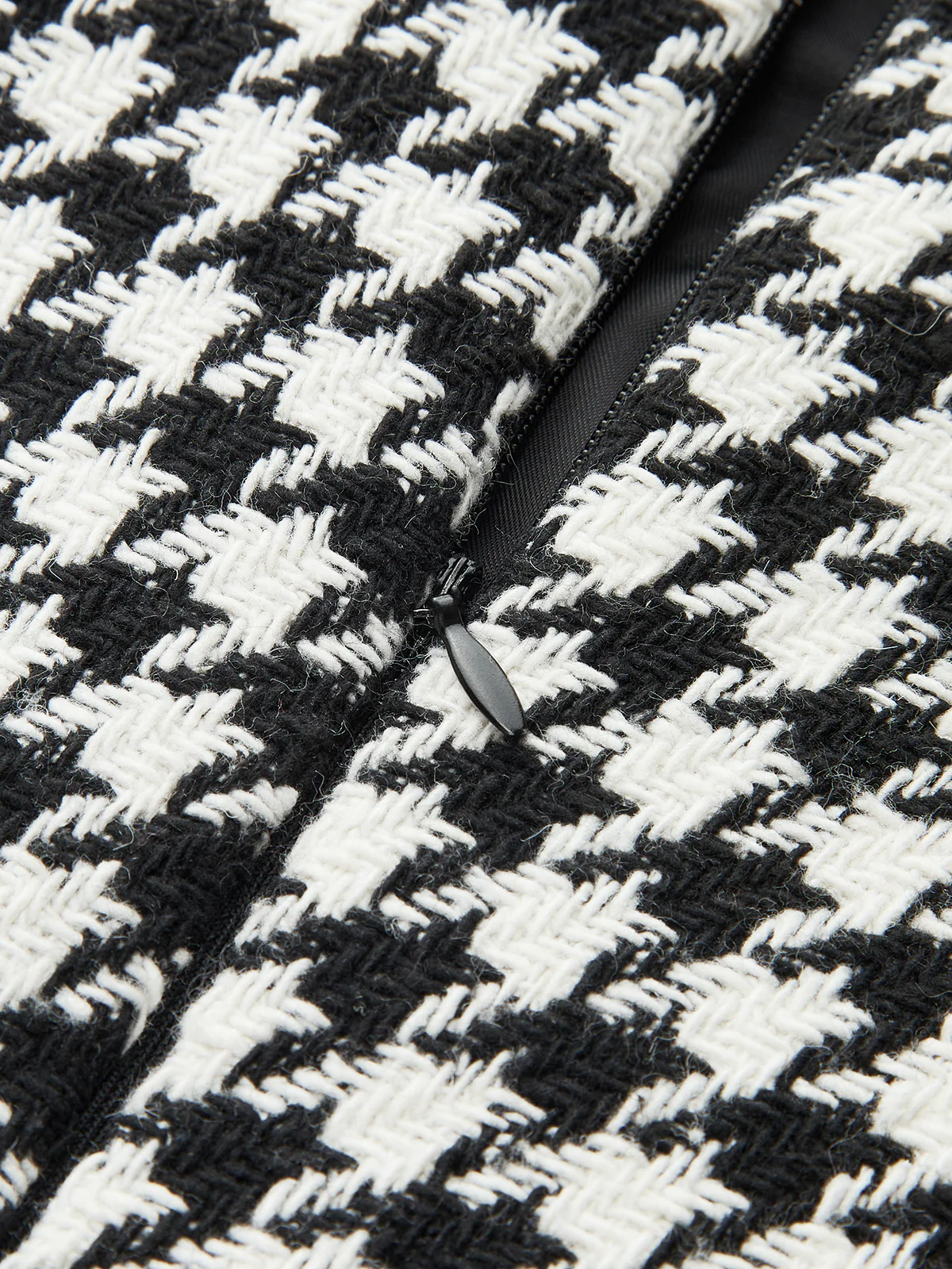 Faux Leather Trim Houndstooth Sleeveless Dress - Image 5