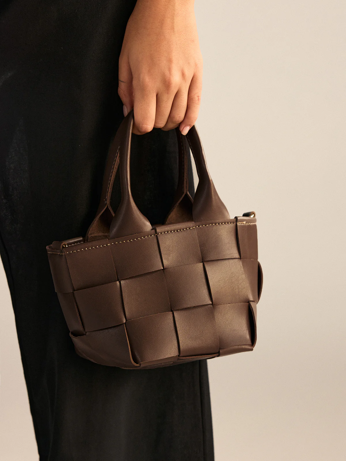 Faux Leather Woven Tote Bag - Image 4