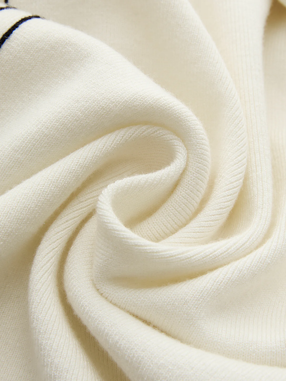 Fitted Sleeveless Contrast Stitch Knit Midi Dress - Image 4