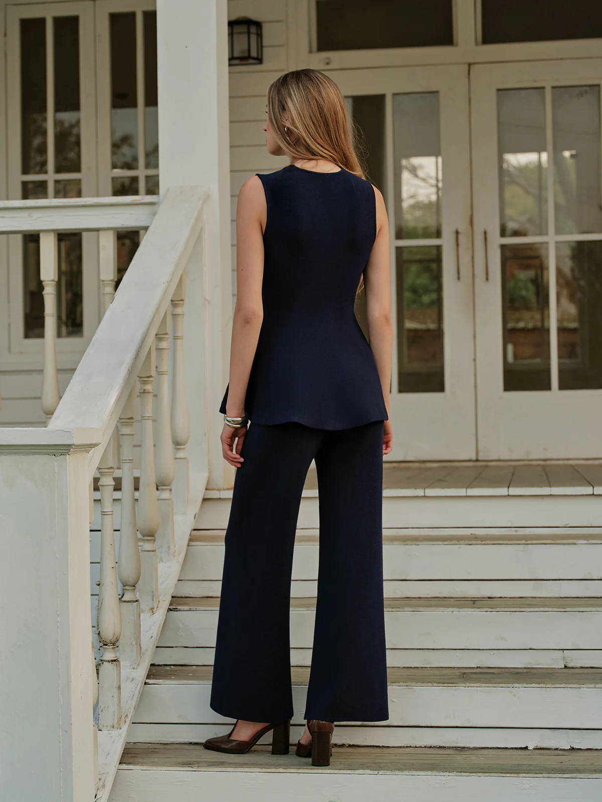 Flared Hem Sleeveless Knit Top - Image 4
