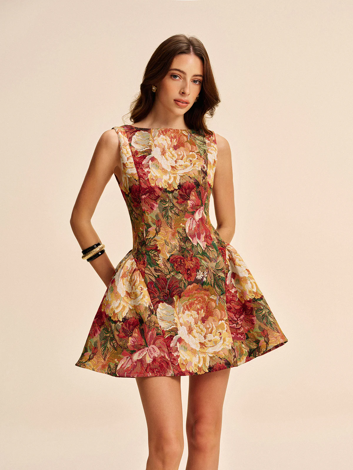 Floral Backless Flare Dress - Image 2