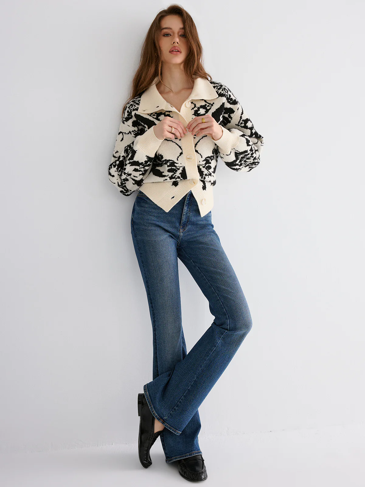 Floral Jacquard Button Cardigan - Image 5
