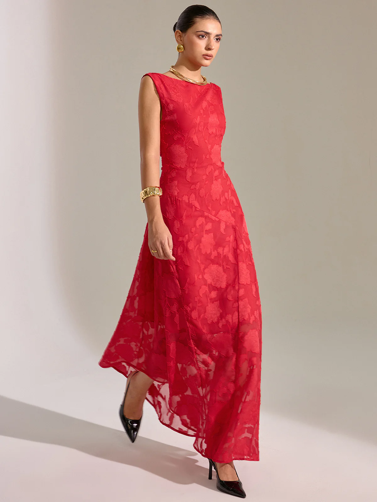 Floral Jacquard Sleeveless Maxi Dress - Image 2