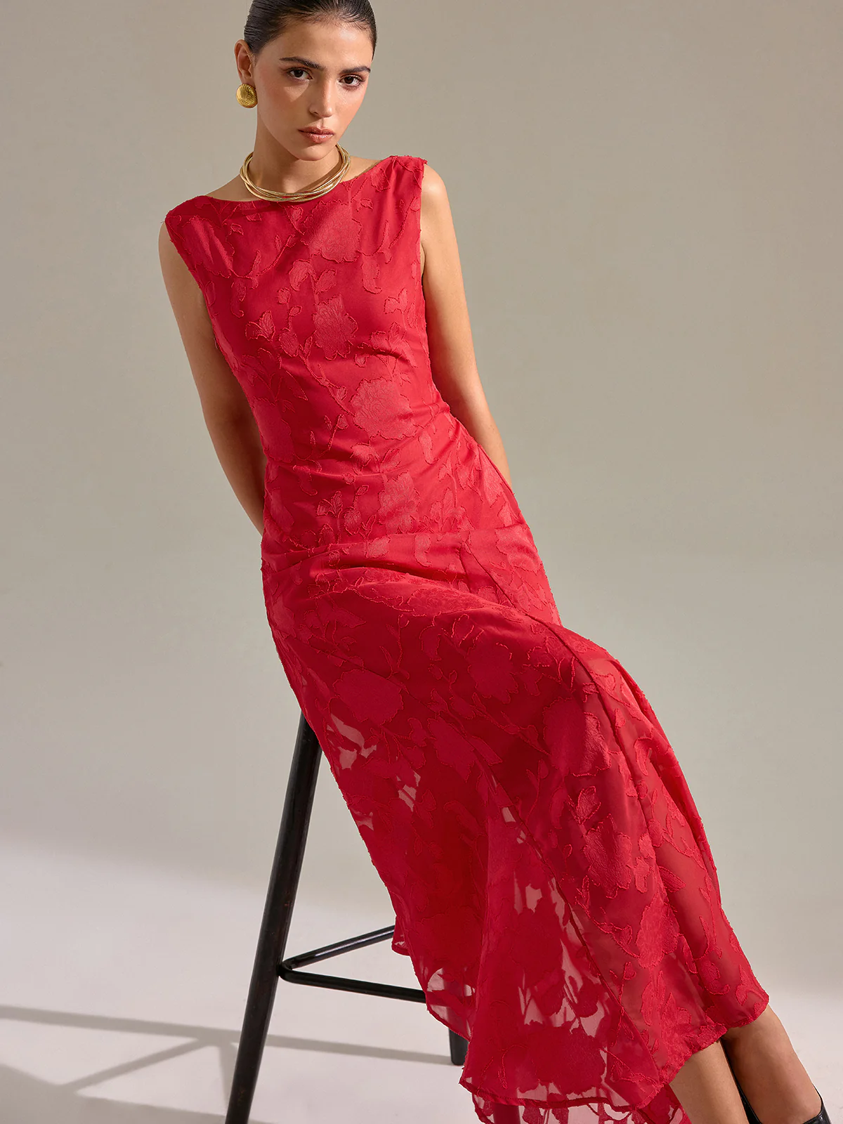 Floral Jacquard Sleeveless Maxi Dress - Image 6