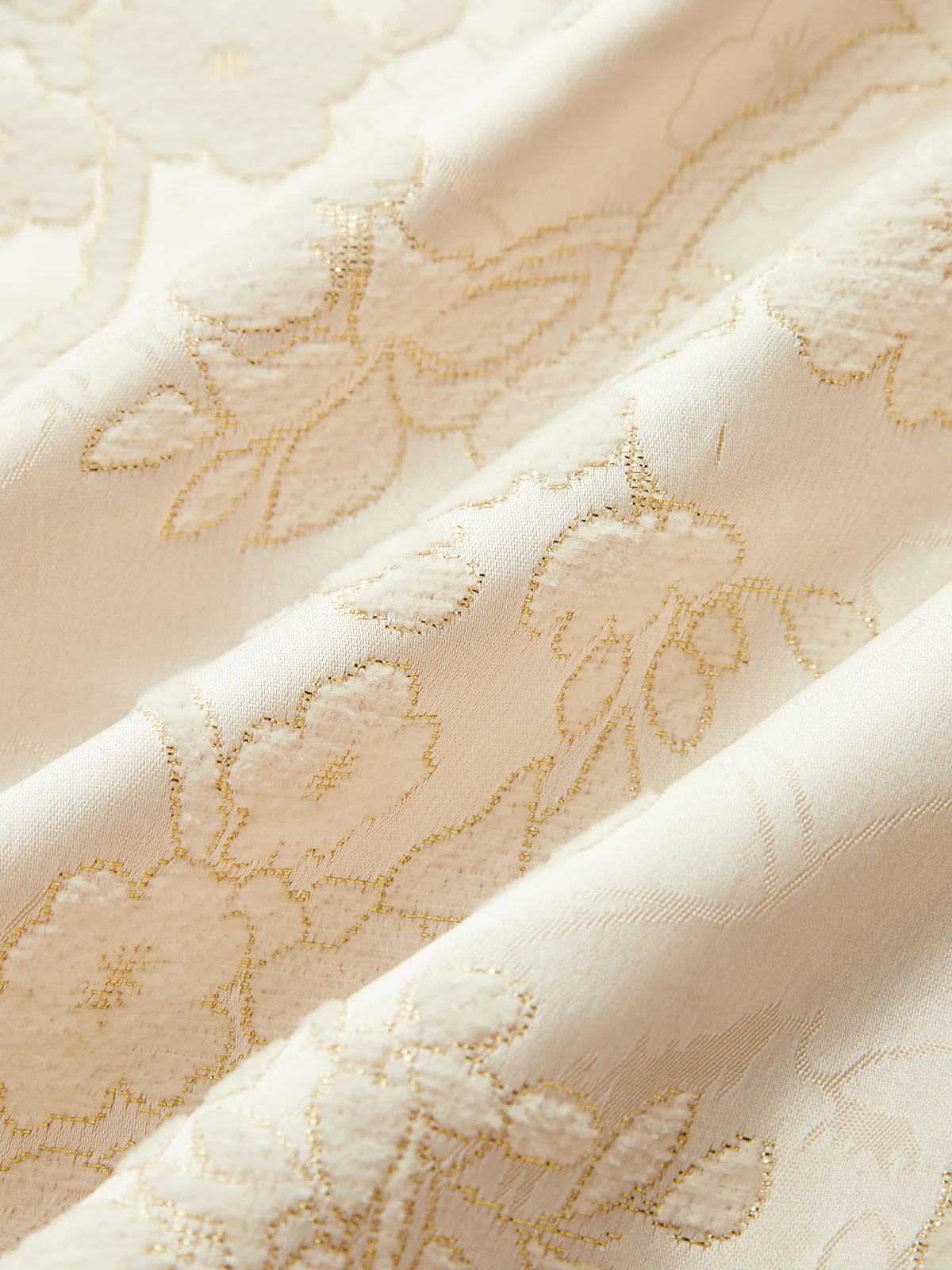 Floral Jacquard Sleeveless Vest & Shorts Set - Image 6
