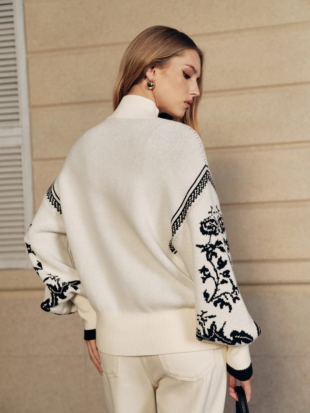 Floral Pattern Mock Neck Balloon Sleeve Sweater - Image 6