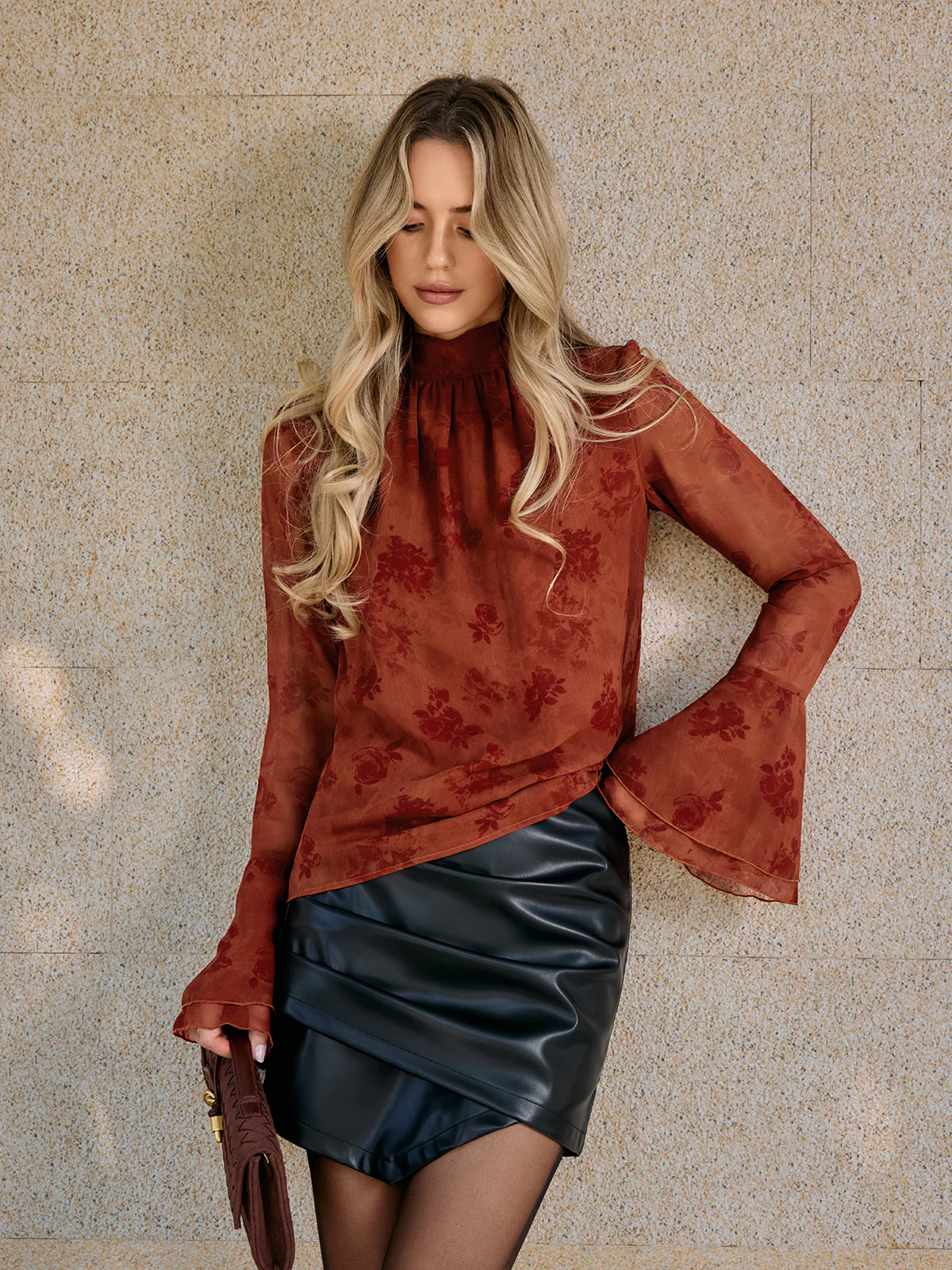Floral Print Chiffon Bell Sleeve Blouse - Image 5