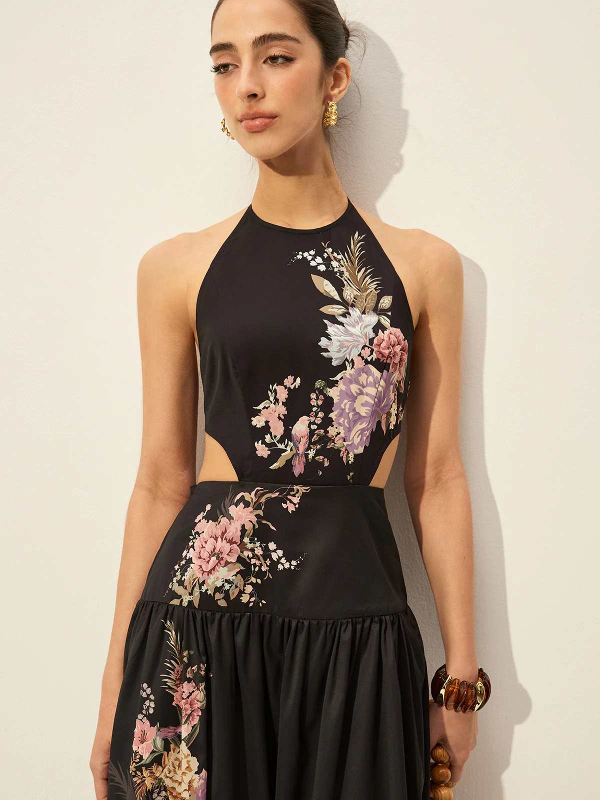 Floral Print Halter Neck Dress With Cut-Out Detail - Image 4