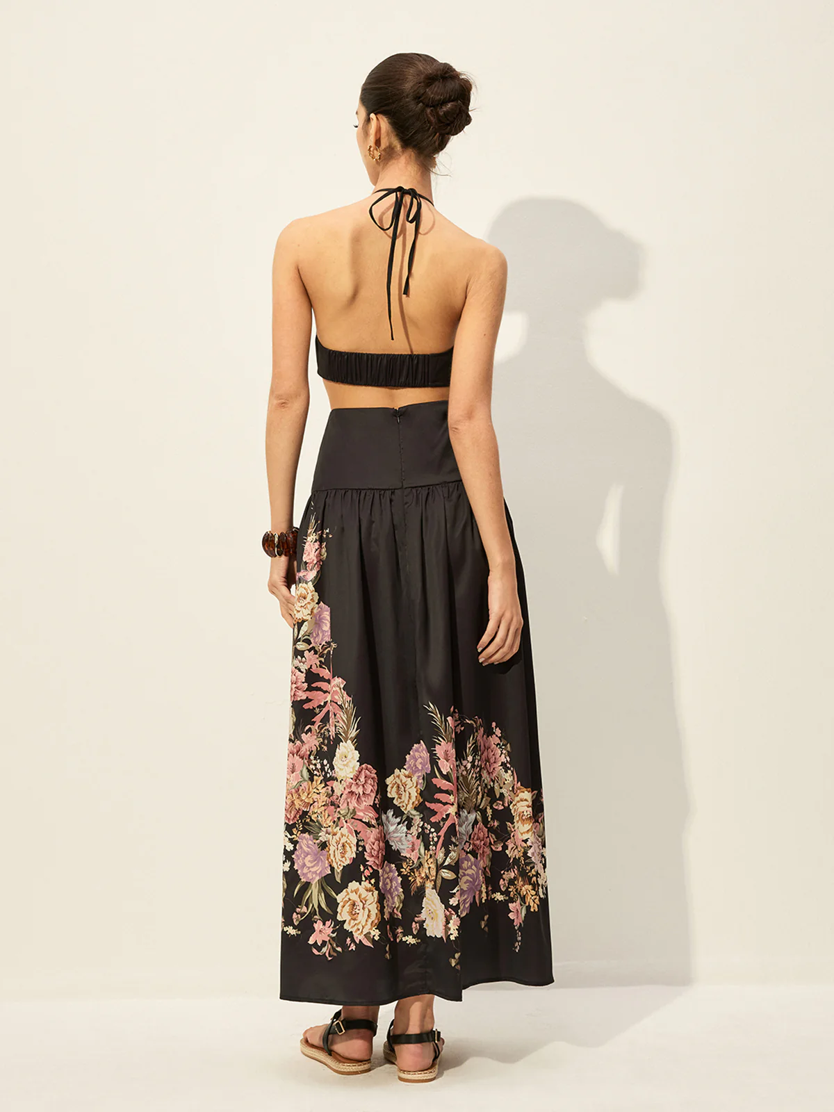 Floral Print Halter Neck Dress With Cut-Out Detail - Image 6