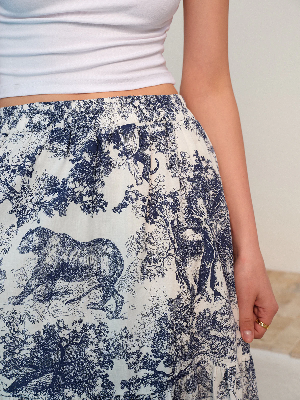 Floral Print Ruffled Skirt - Image 3
