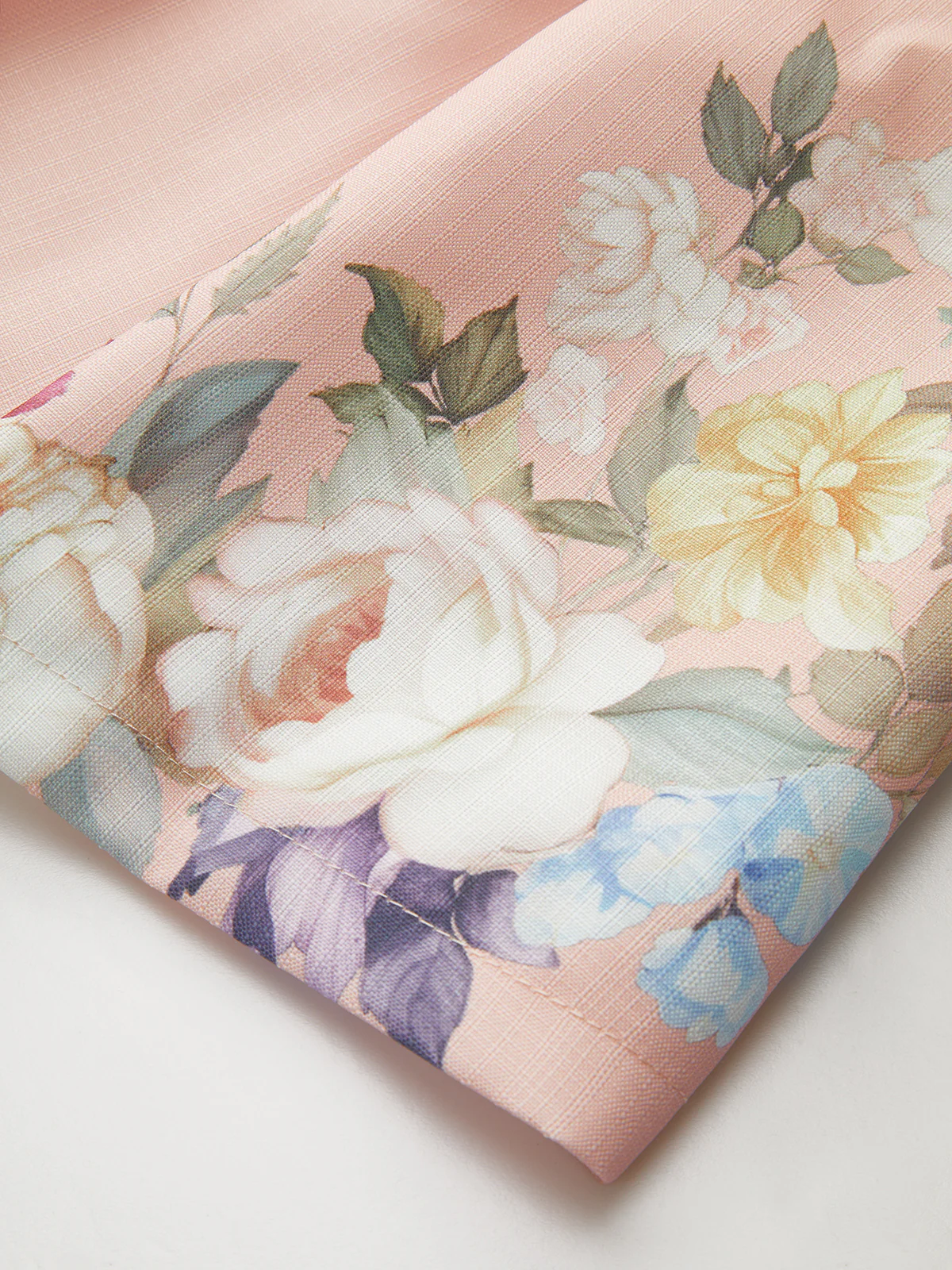 Floral Printed Belted Mid-Waist Shorts - Image 2
