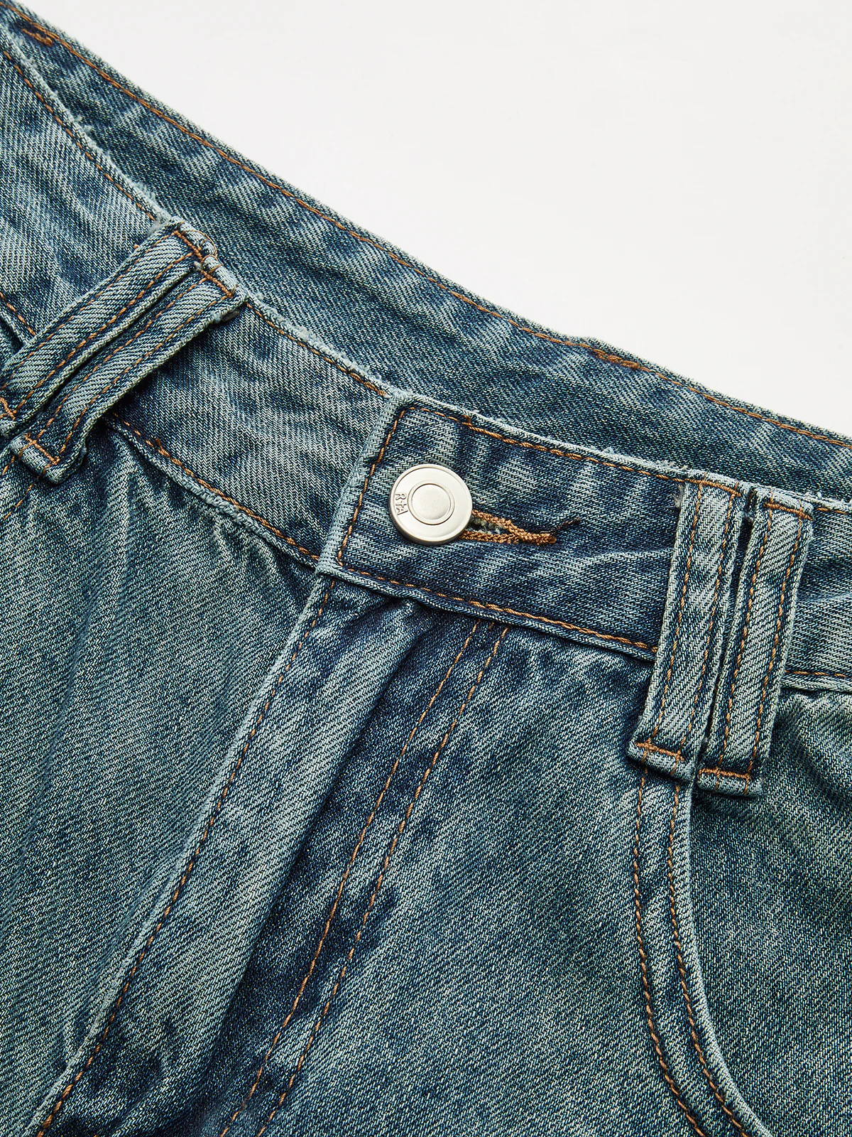 Frayed Hem Paneled Design High-Waisted Jeans - Image 5
