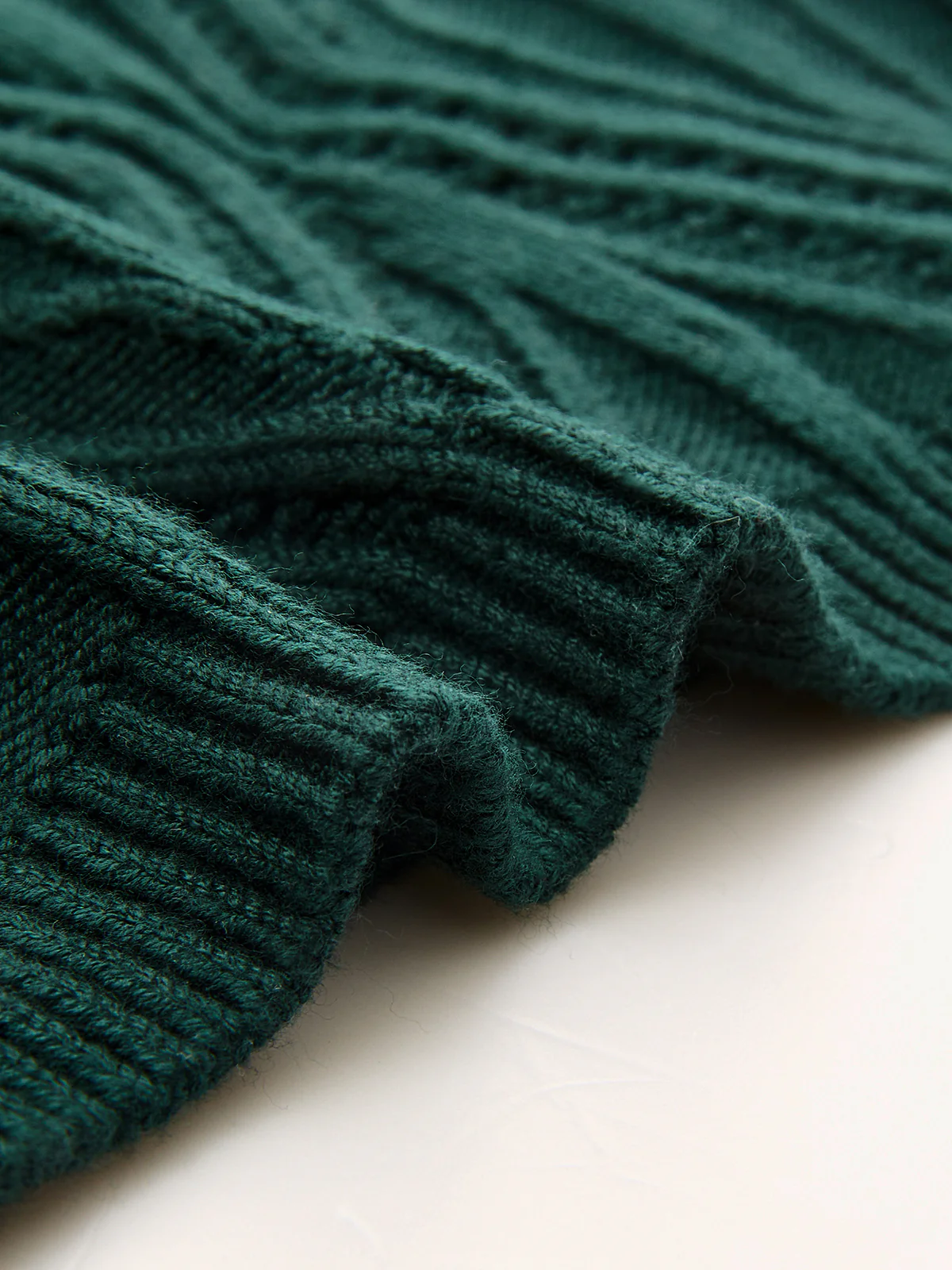 Geometric Cable Knit Sleeveless Top - Image 5