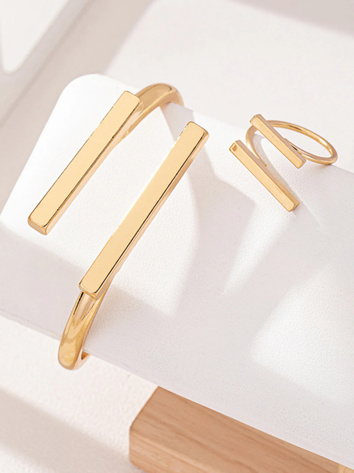 Geometric Golden Ring & Bracelet Set - Image 3