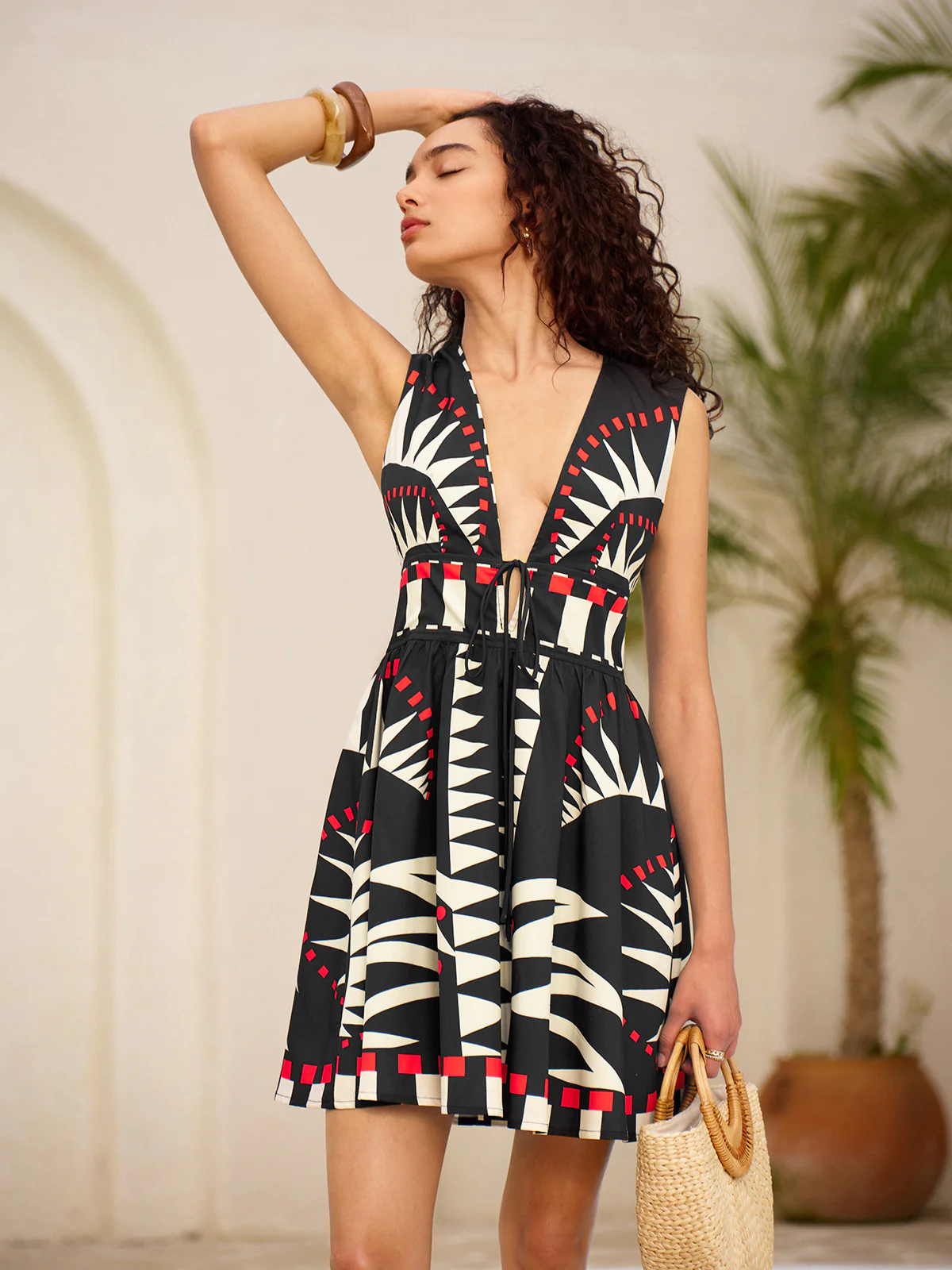 Geometric Graphic V-Neck Tie-Waist Zipper Sleeveless Dress - Image 5