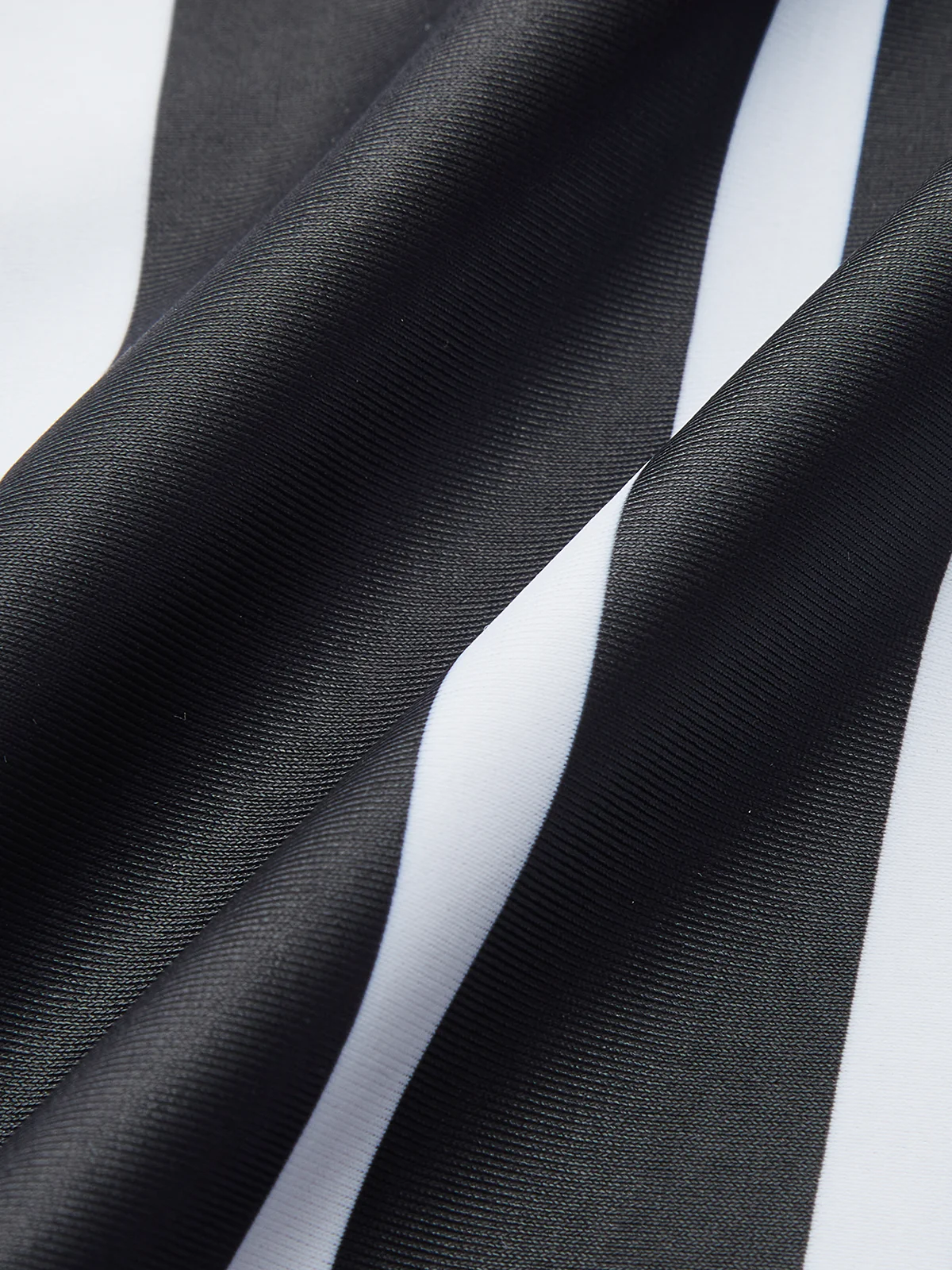 Geometric Print One-Piece Swimsuit - Image 3