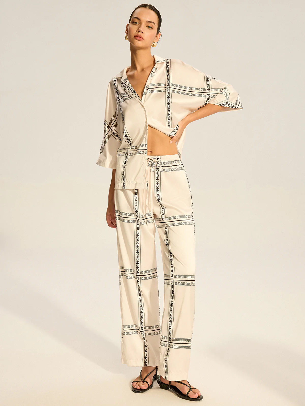 Geometric Printed Satin Pants Set - Image 3