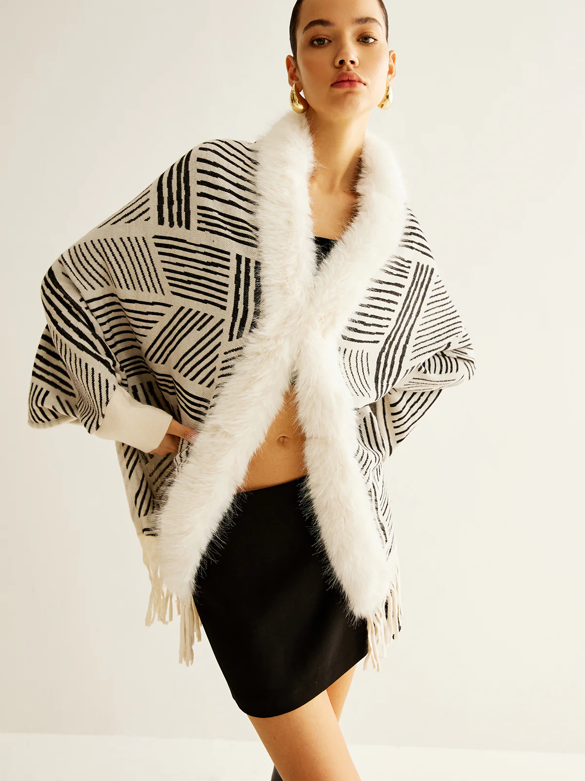 Geometric Striped Tassel Knit Minky Shawl - Image 4
