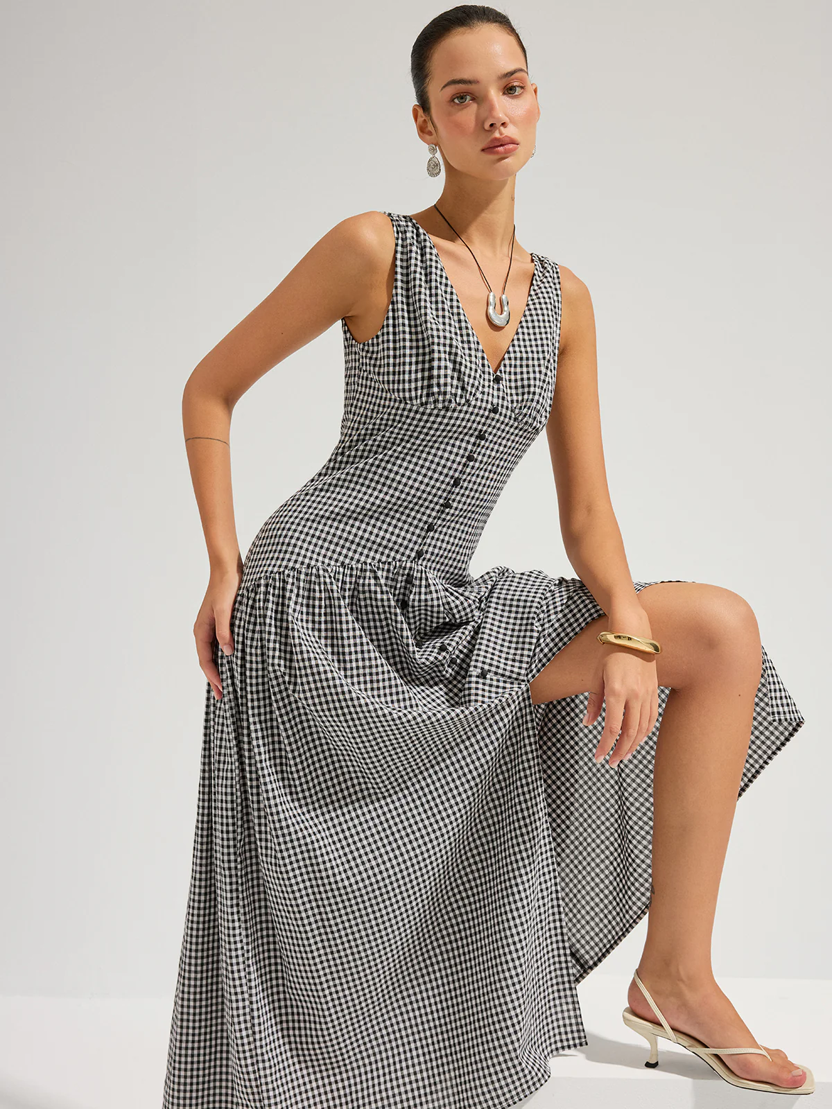 Gingham Cotton Sleeveless V-Neck Maxi Dress - Image 5