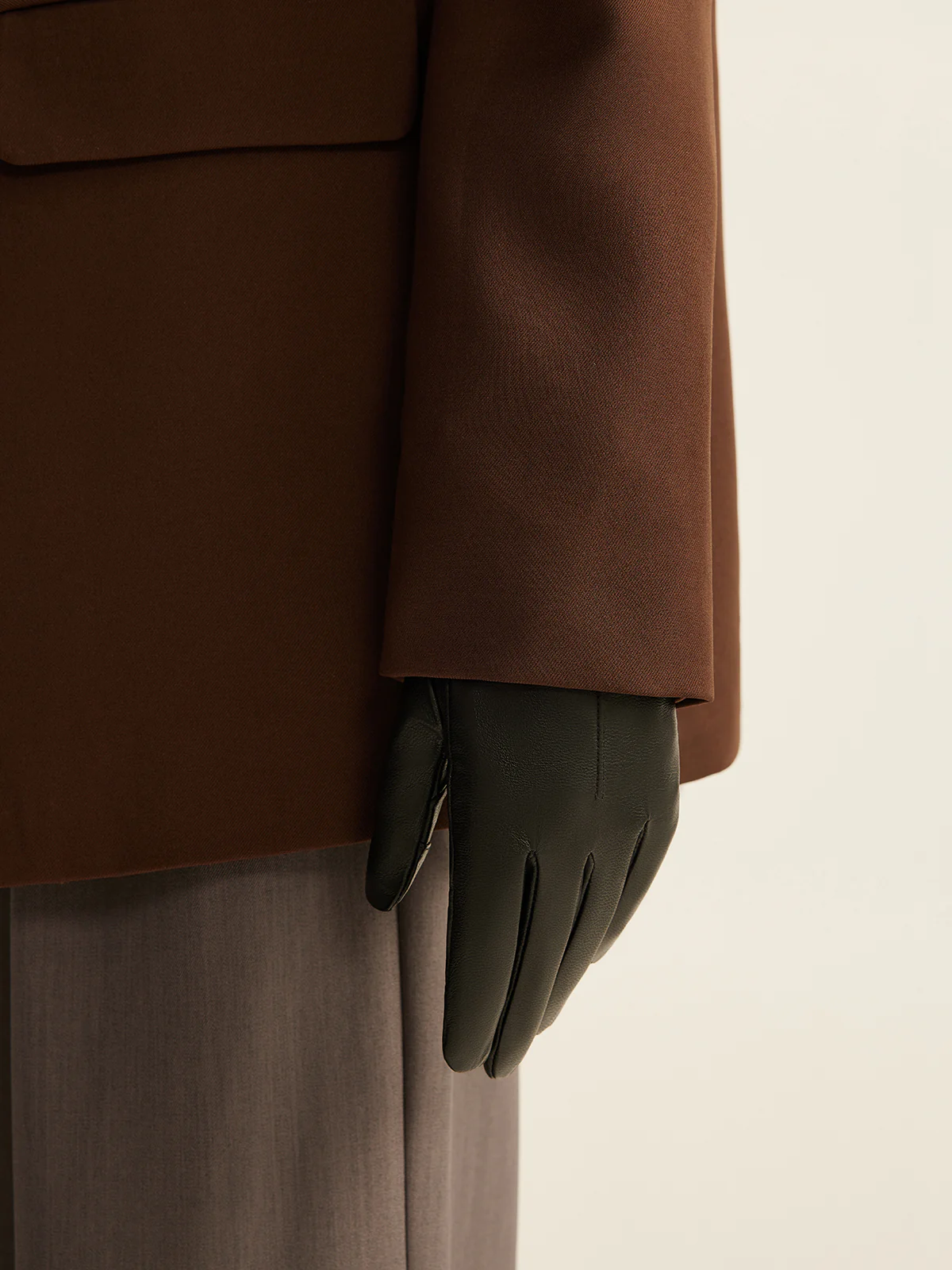 Goatskin Windproof Fleece Lined Gloves - Image 3